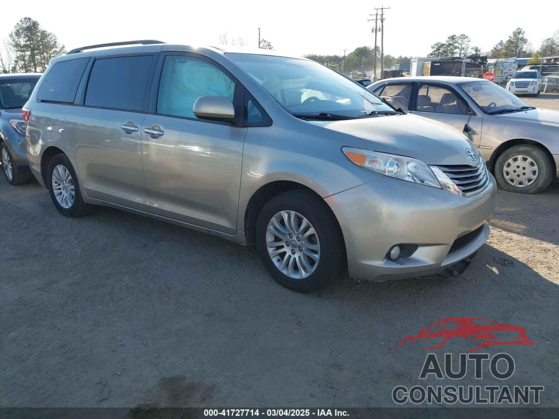 TOYOTA SIENNA 2015 - 5TDYK3DC3FS685376