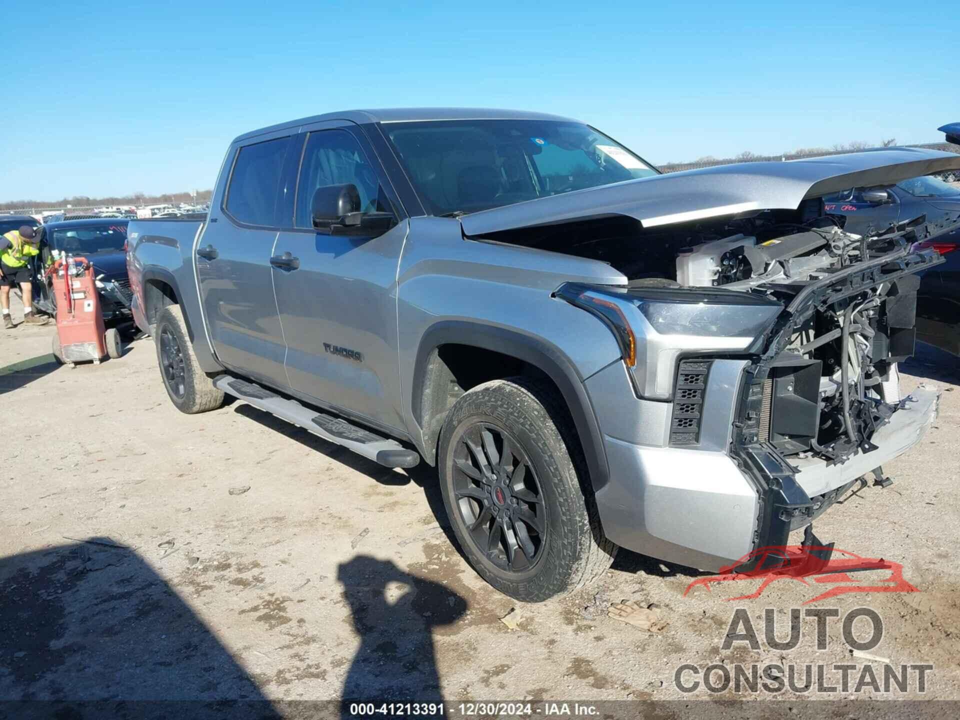 TOYOTA TUNDRA 2023 - 5TFLA5DB0PX096118