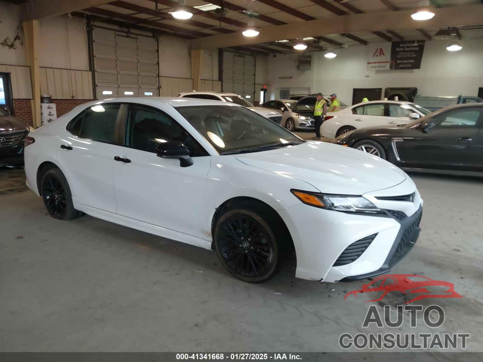 TOYOTA CAMRY 2020 - 4T1G11AK4LU337118