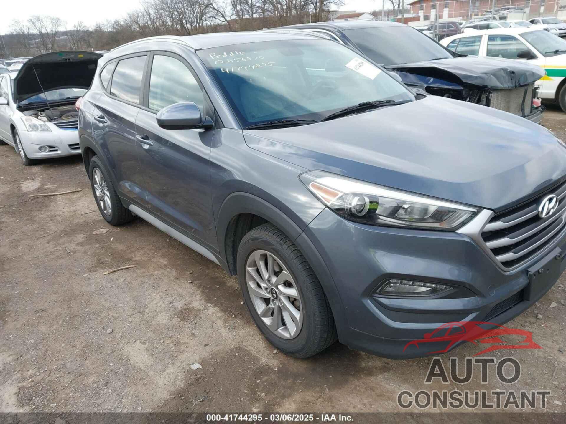 HYUNDAI TUCSON 2018 - KM8J3CA4XJU742538