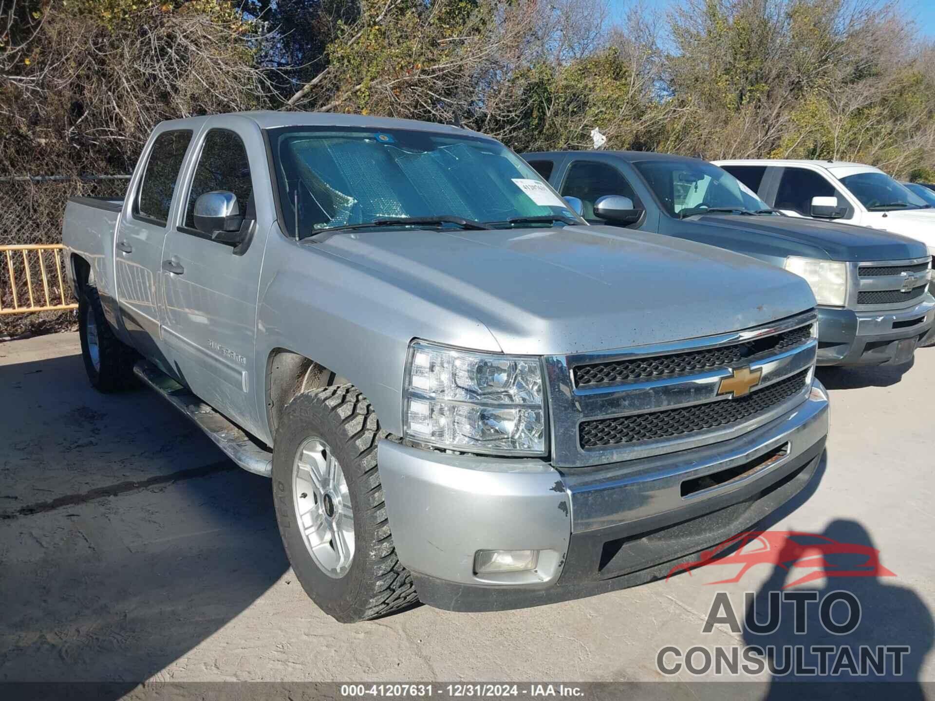 CHEVROLET SILVERADO 1500 2013 - 3GCPCSE03DG331439