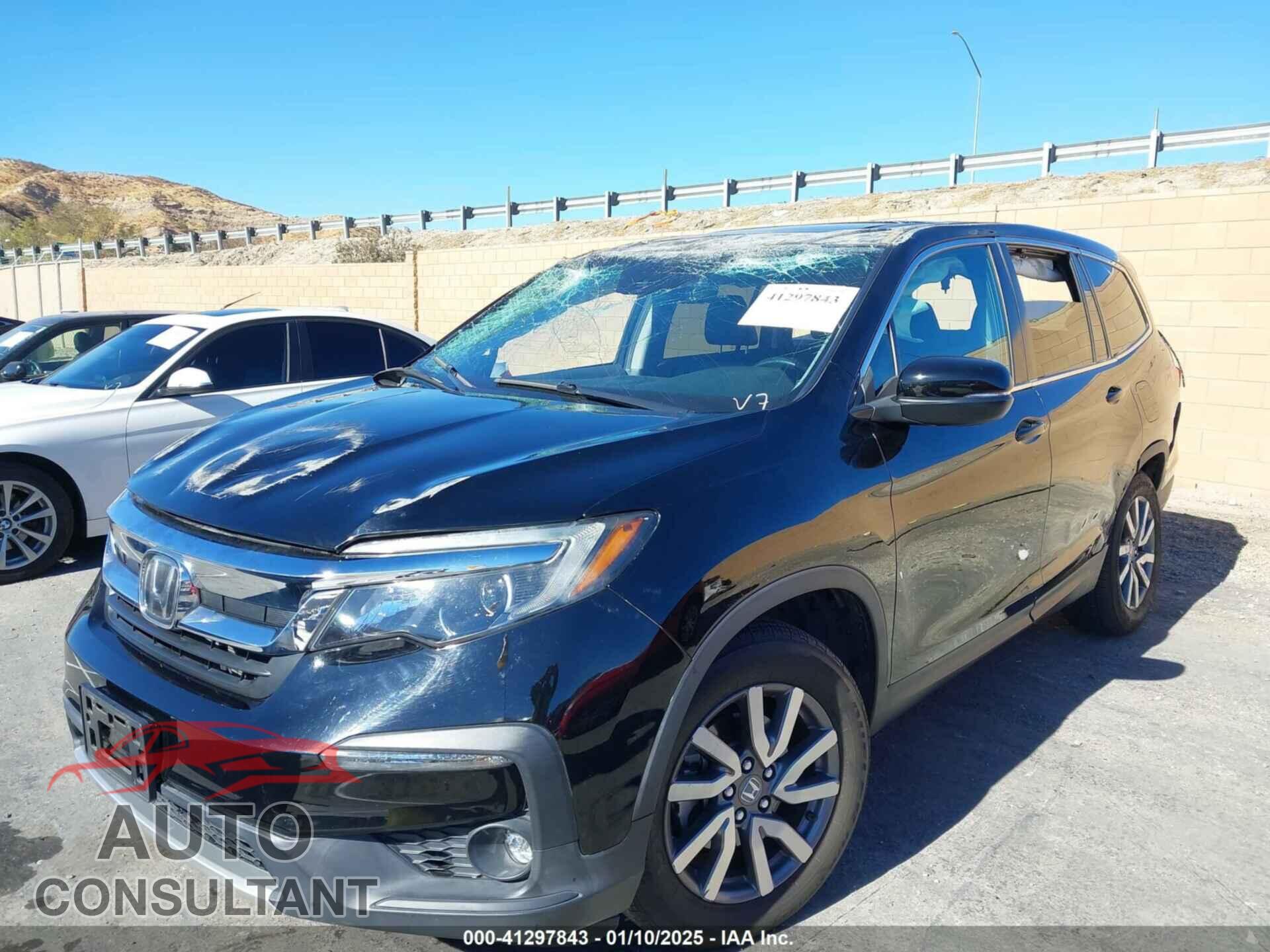 HONDA PILOT 2019 - 5FNYF5H52KB040020