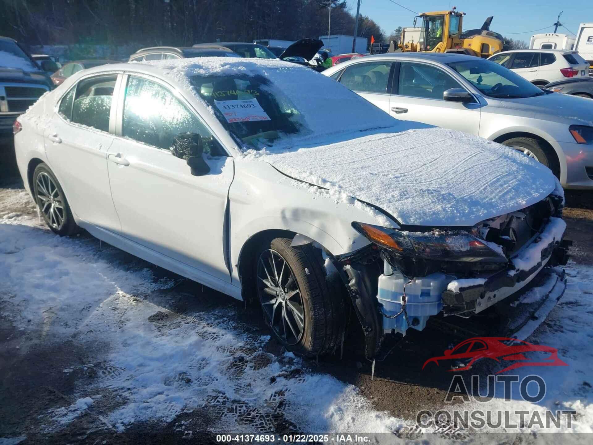 TOYOTA CAMRY 2024 - 4T1G11AK0RU849354