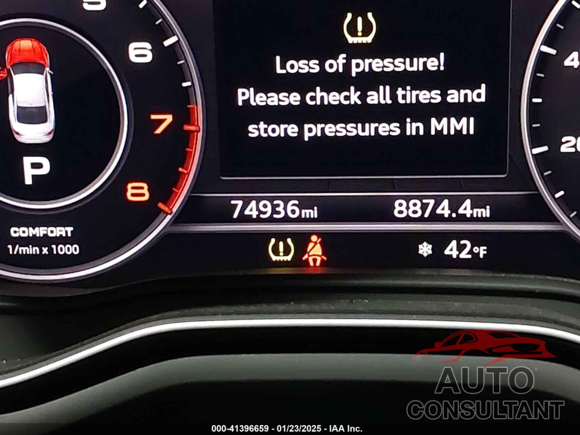 AUDI A5 2018 - WAUTNAF50JA011354