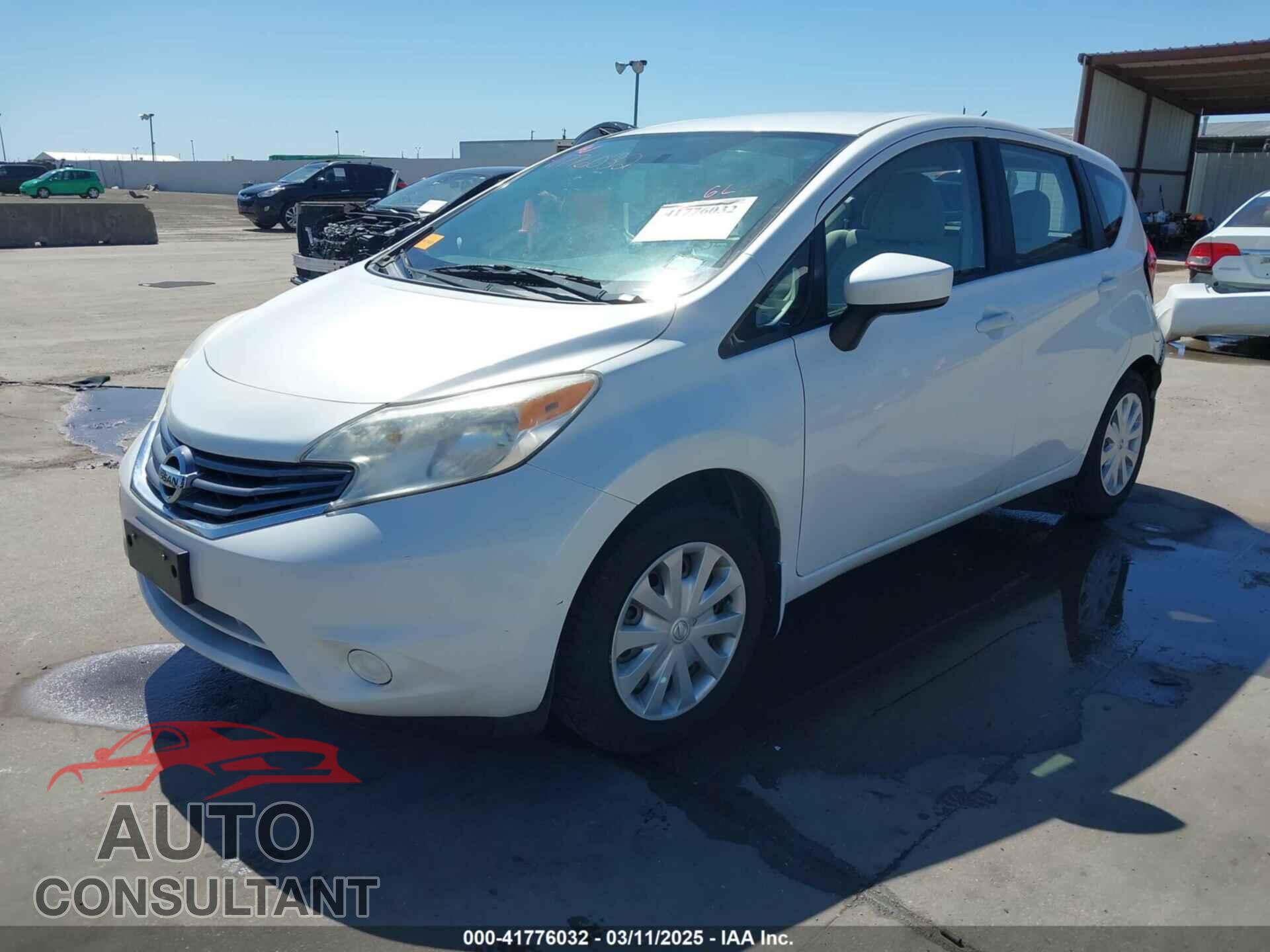 NISSAN VERSA NOTE 2015 - 3N1CE2CP2FL415323