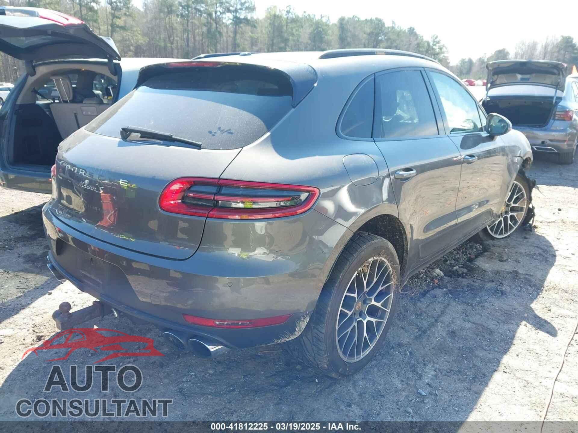 PORSCHE MACAN 2015 - WP1AB2A54FLB72882
