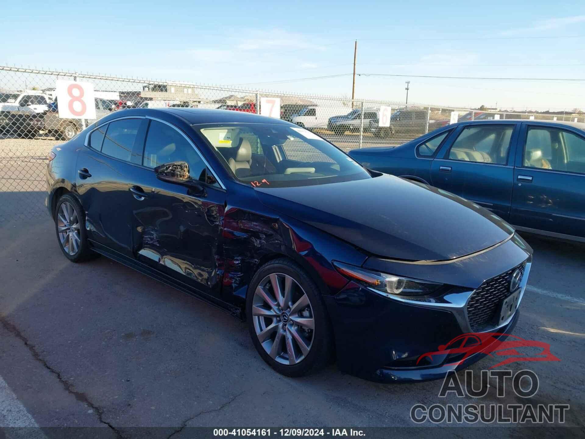 MAZDA MAZDA3 2019 - 3MZBPAEMXKM101081