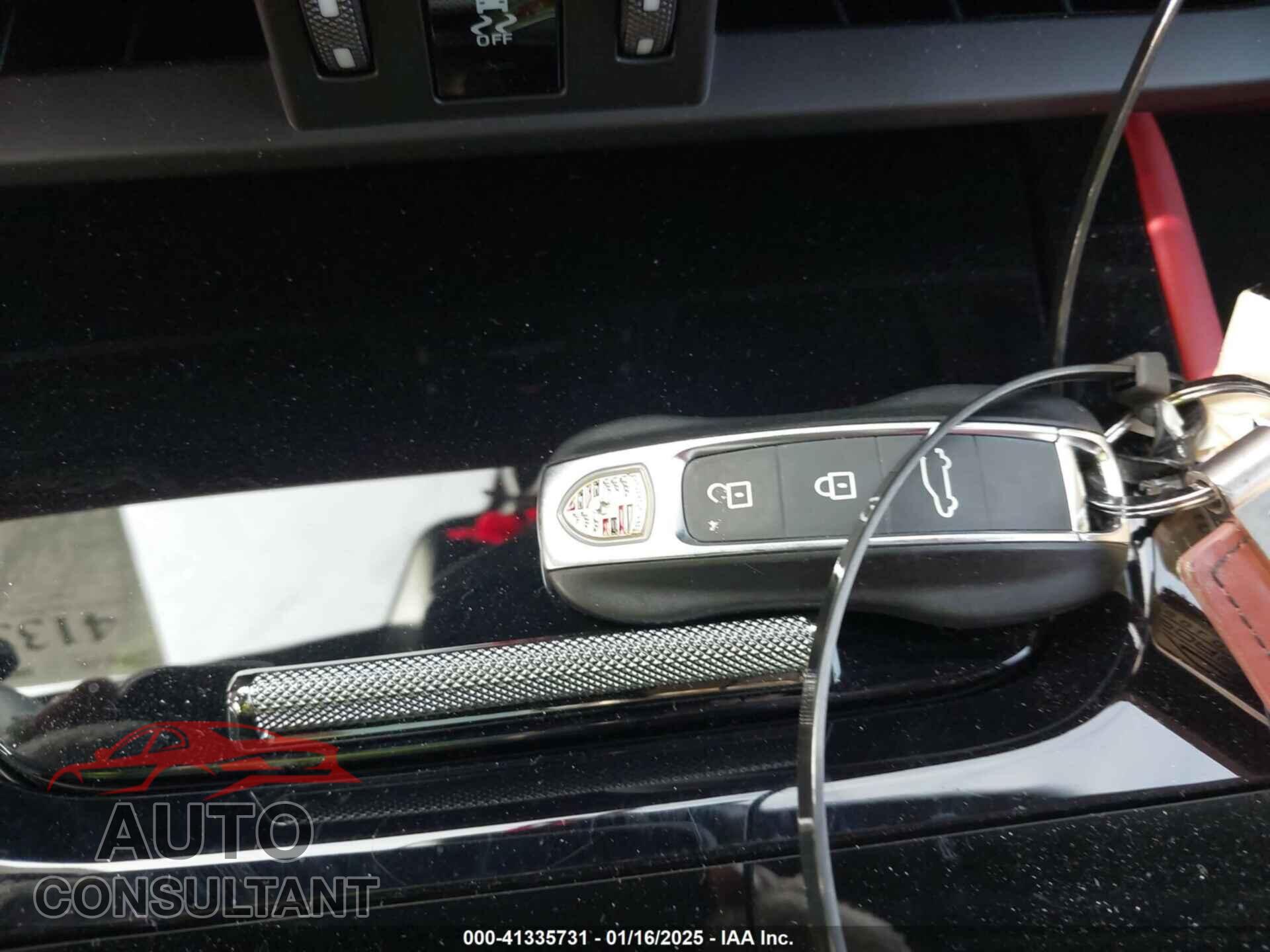 PORSCHE CAYENNE 2024 - WP1AA2AY1RDA06864