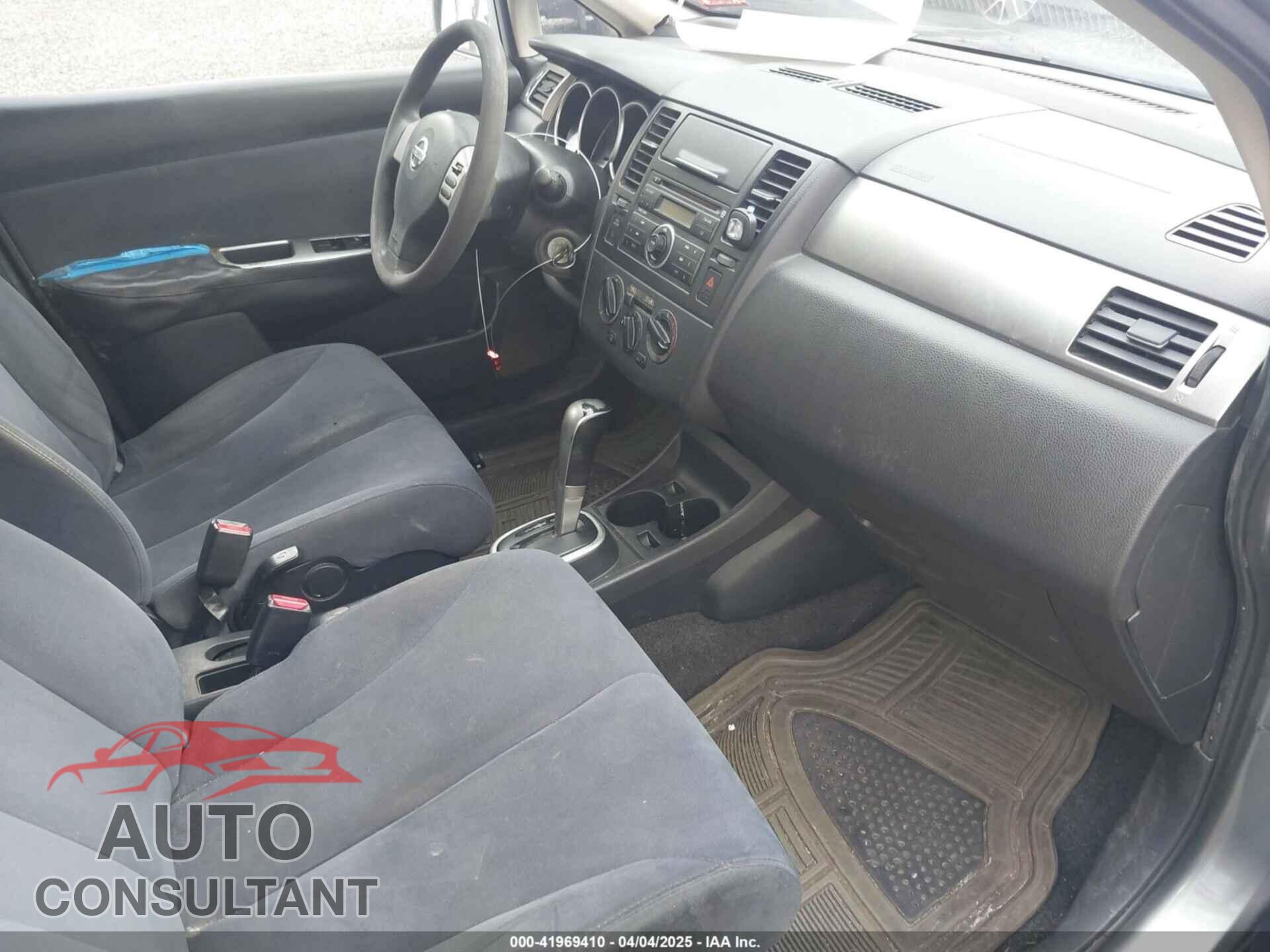 NISSAN VERSA 2009 - 3N1BC13E59L392439