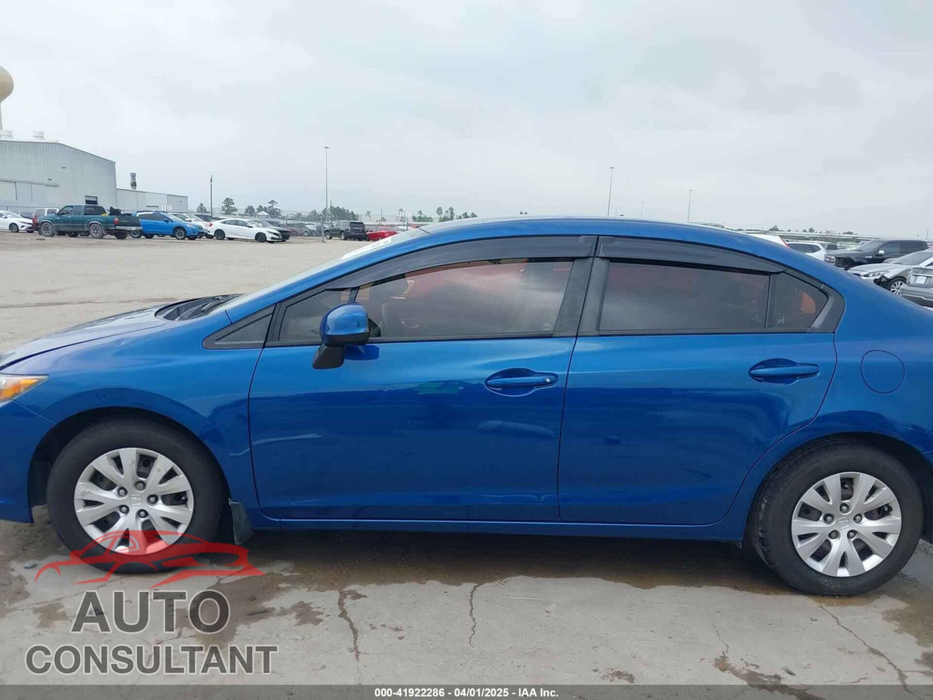 HONDA CIVIC 2012 - 2HGFB2F59CH584600