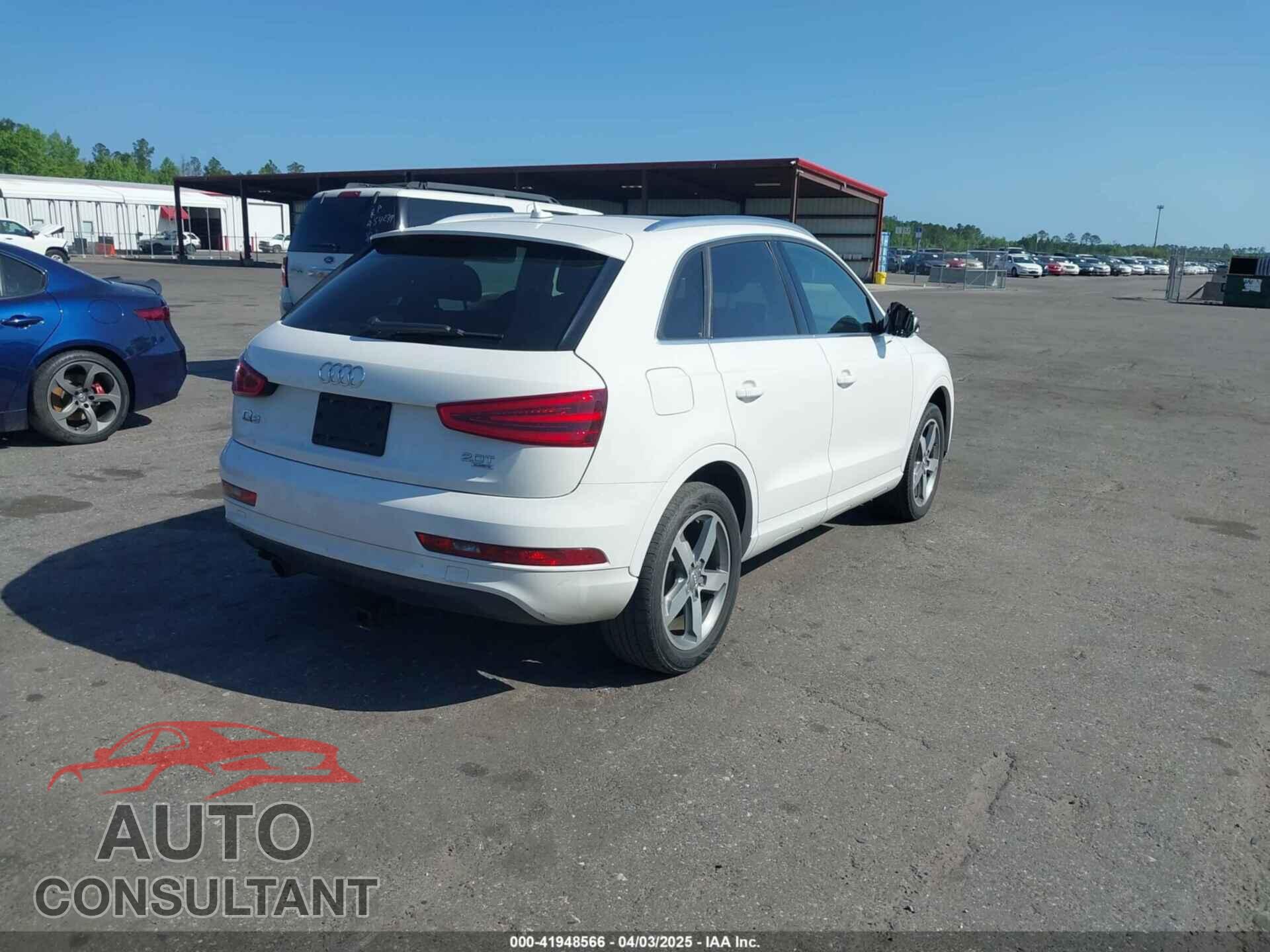 AUDI Q3 2015 - WA1EFCFS7FR010697