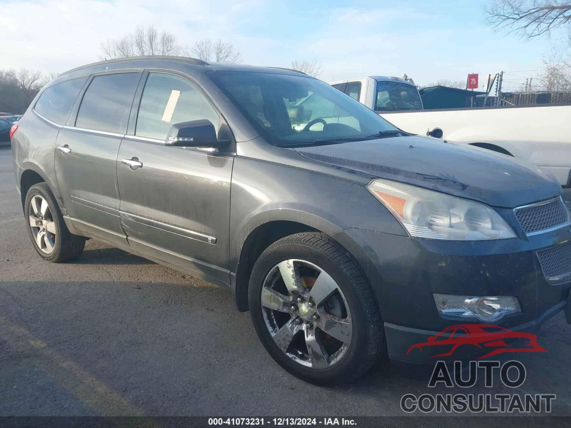 CHEVROLET TRAVERSE 2010 - 1GNLVHED8AS130646