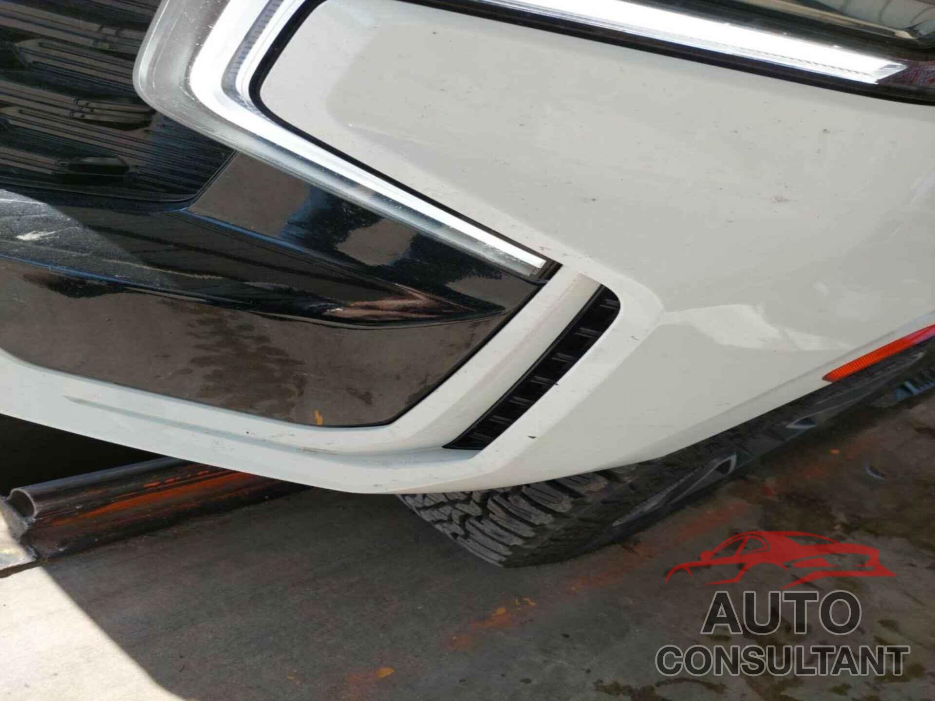 CHEVROLET TAHOE 2021 - 1GNSKPKD8MR346902