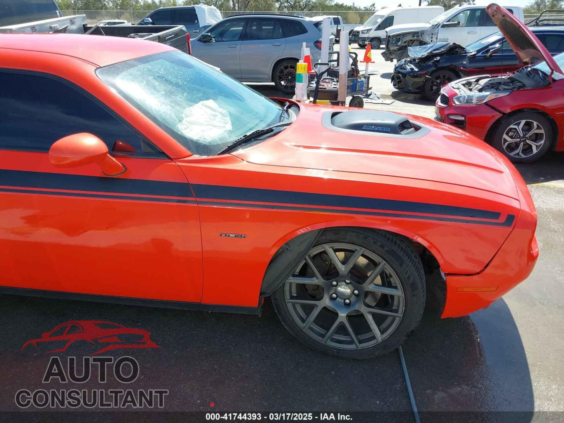 DODGE CHALLENGER 2016 - 2C3CDZBT7GH332055