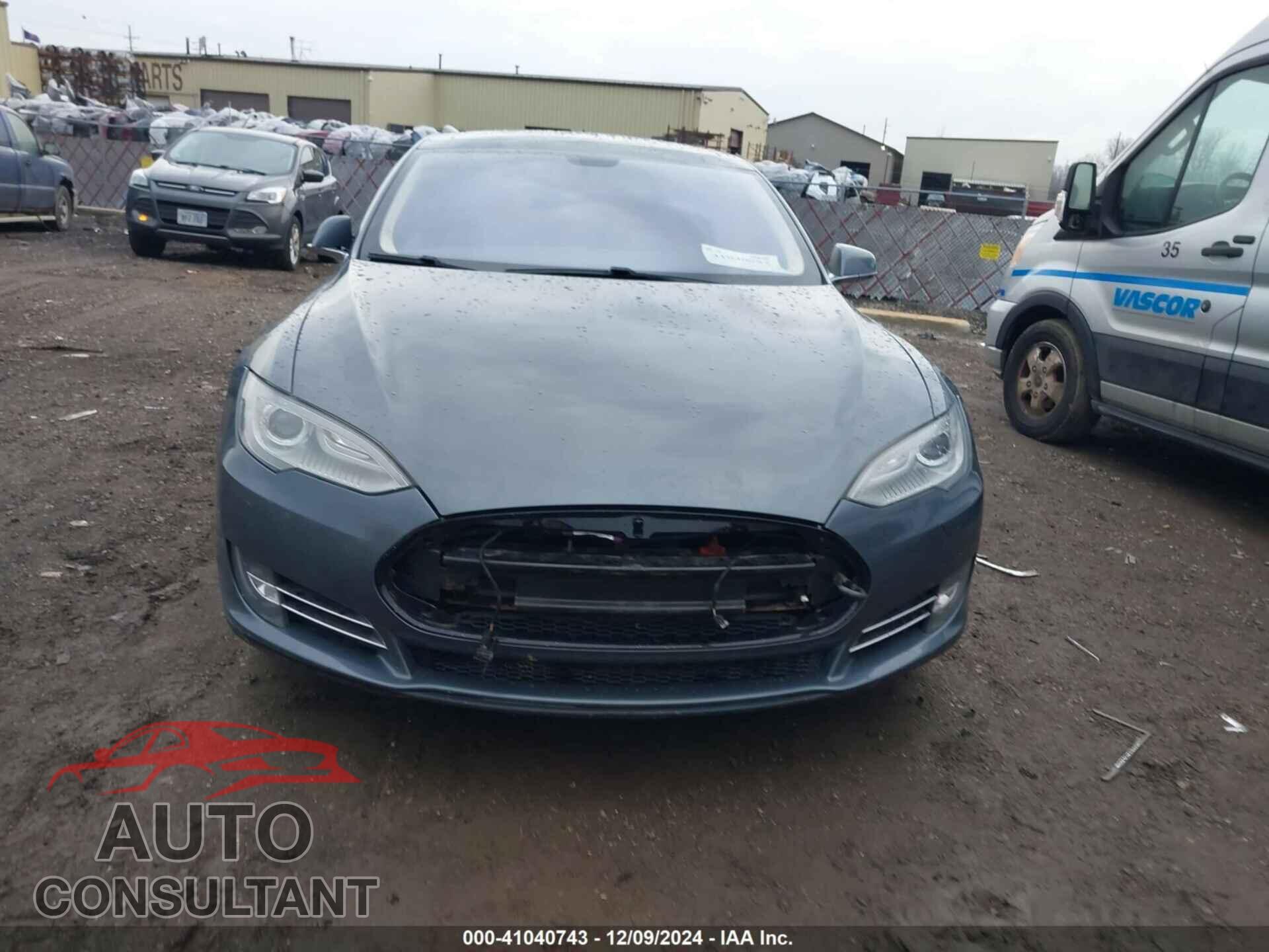 TESLA MODEL S 2013 - 5YJSA1CNXDFP23056