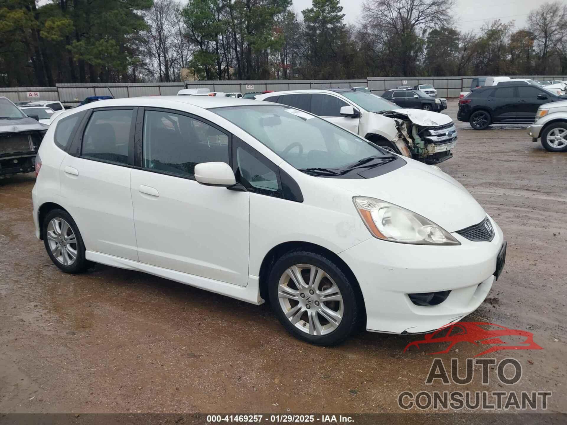 HONDA FIT 2011 - JHMGE8H56BC000938