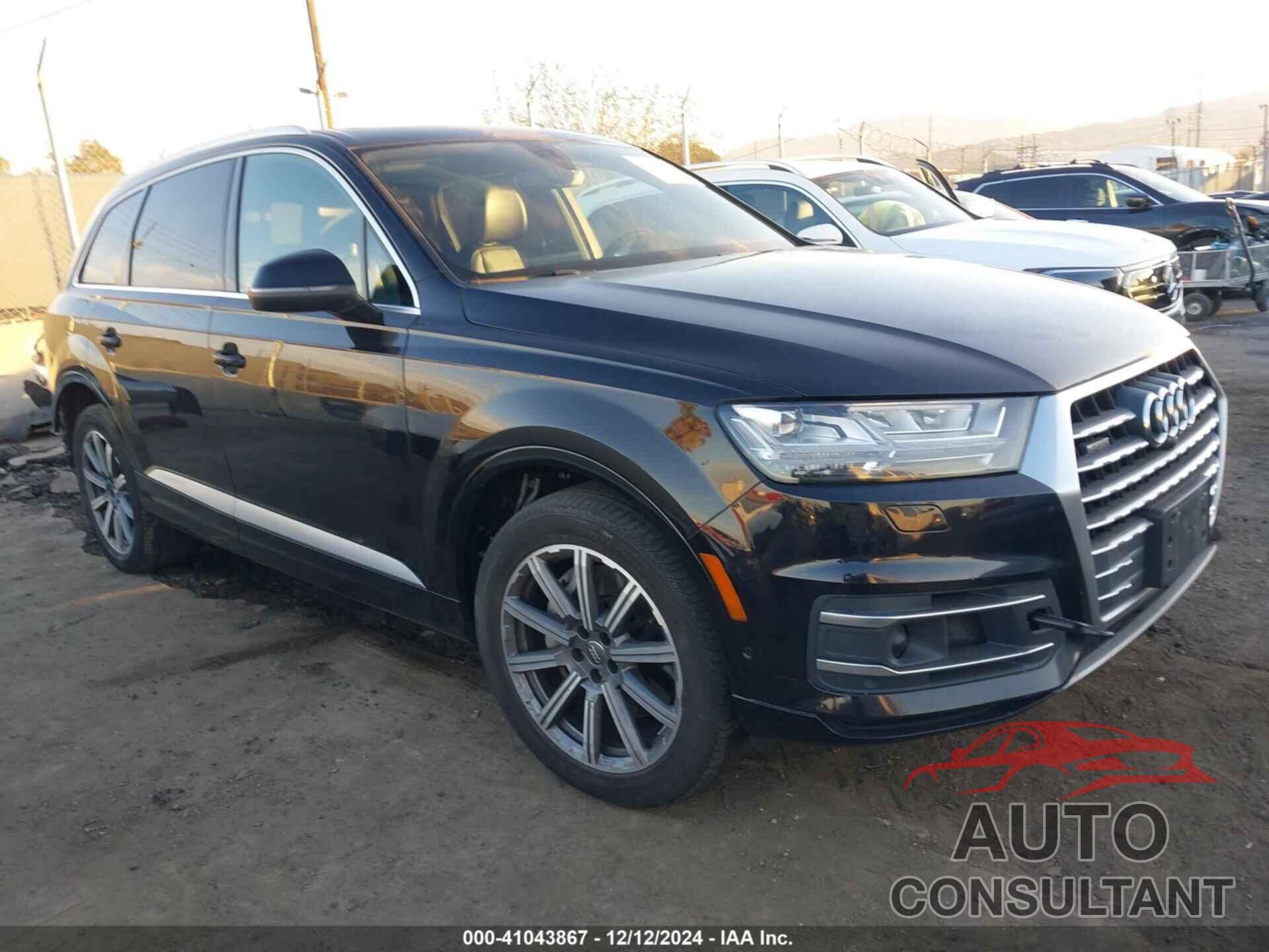 AUDI Q7 2019 - WA1LAAF73KD012458