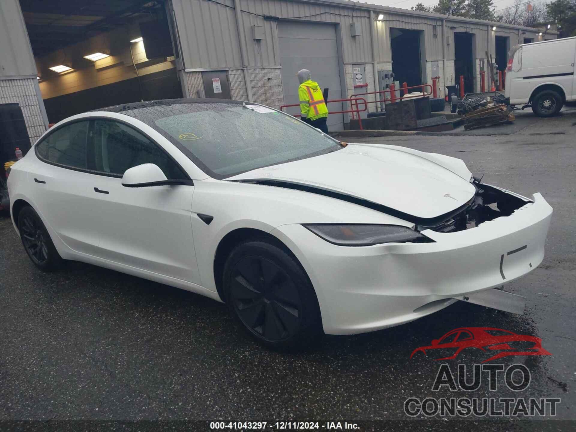 TESLA MODEL 3 2024 - 5YJ3E1EA7RF729214