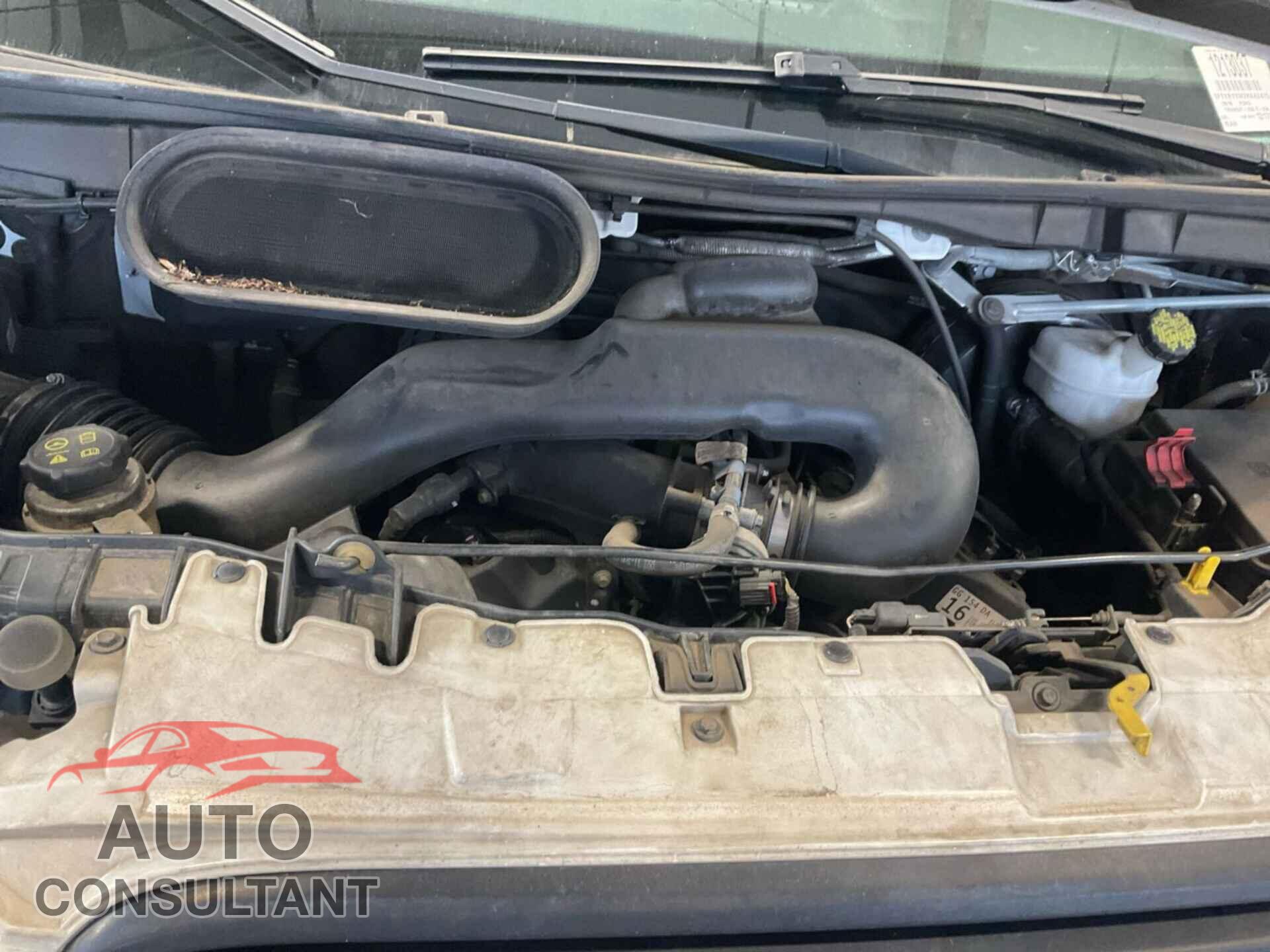 FORD TRANSIT 2019 - 1FTYR1YM2KKA24751