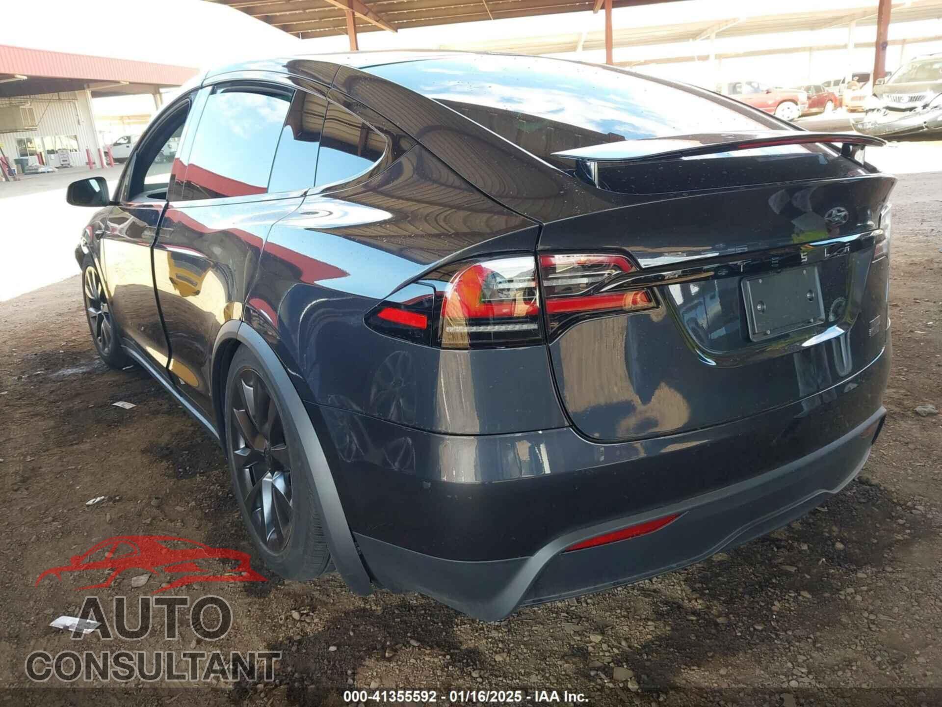 TESLA MODEL X 2024 - 7SAXCBE60RF447105