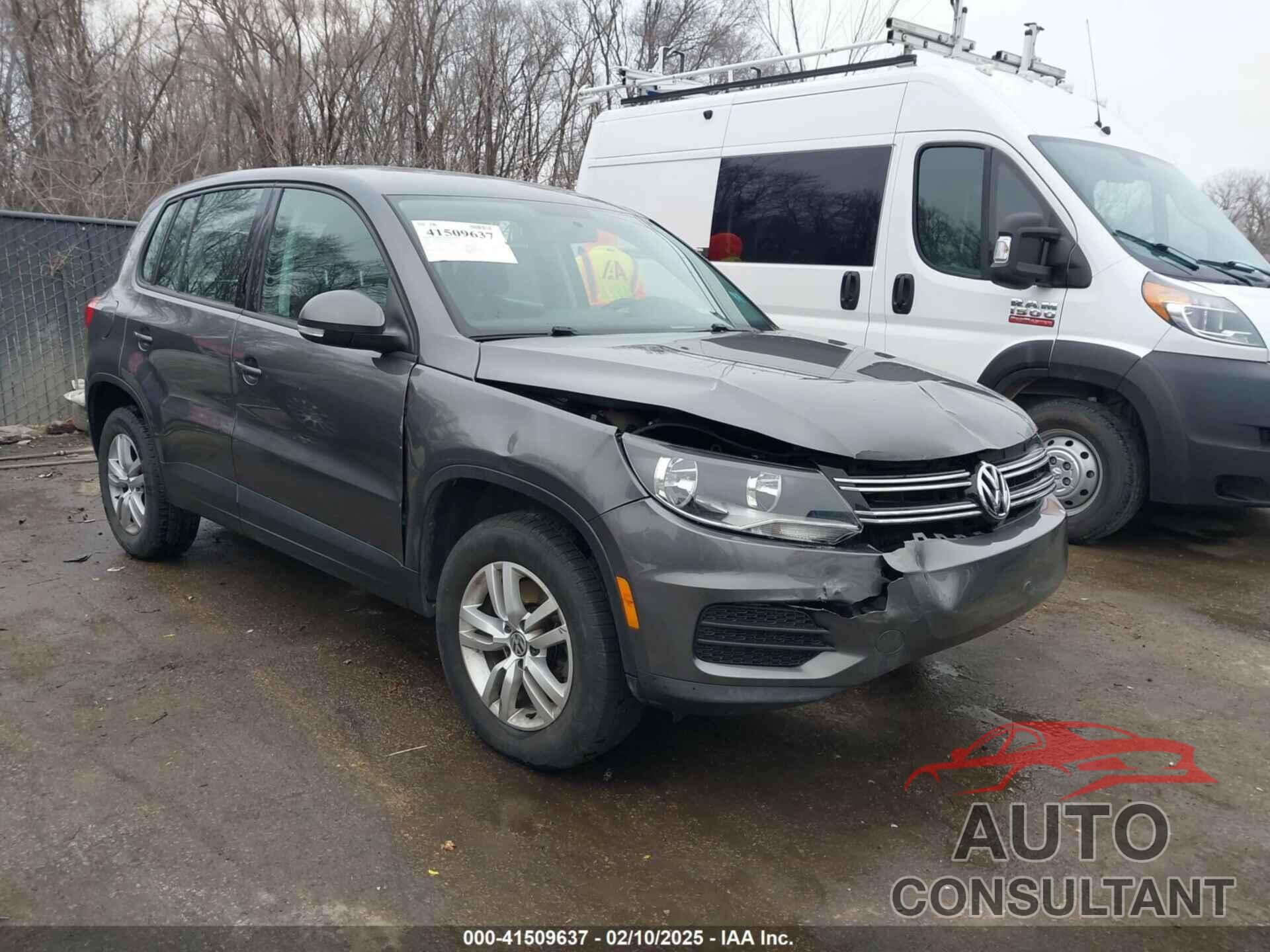 VOLKSWAGEN TIGUAN 2014 - WVGBV3AX6EW526642