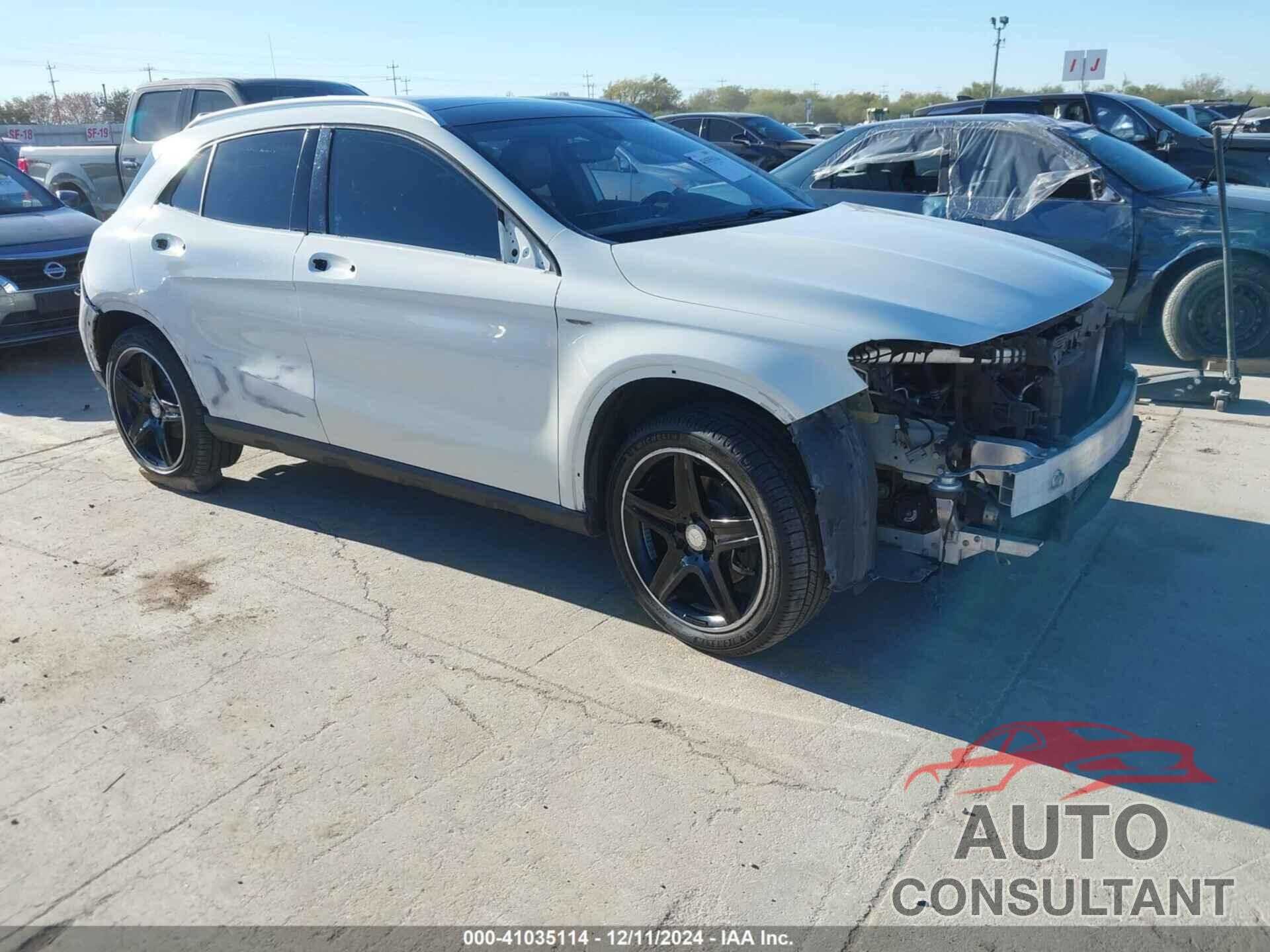MERCEDES-BENZ GLA 250 2015 - WDCTG4GB0FJ037604