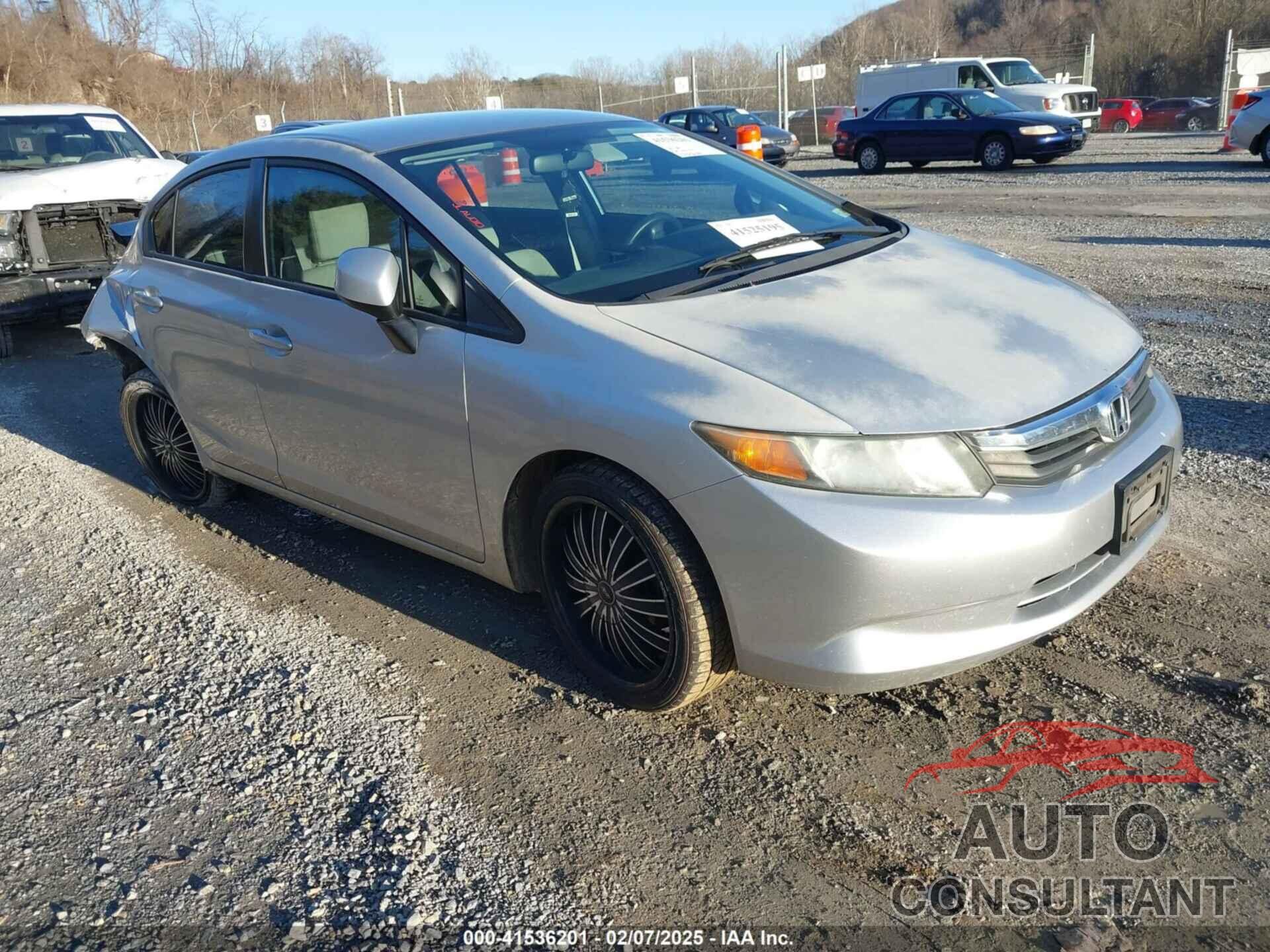 HONDA CIVIC 2012 - 2HGFB2F57CH319433