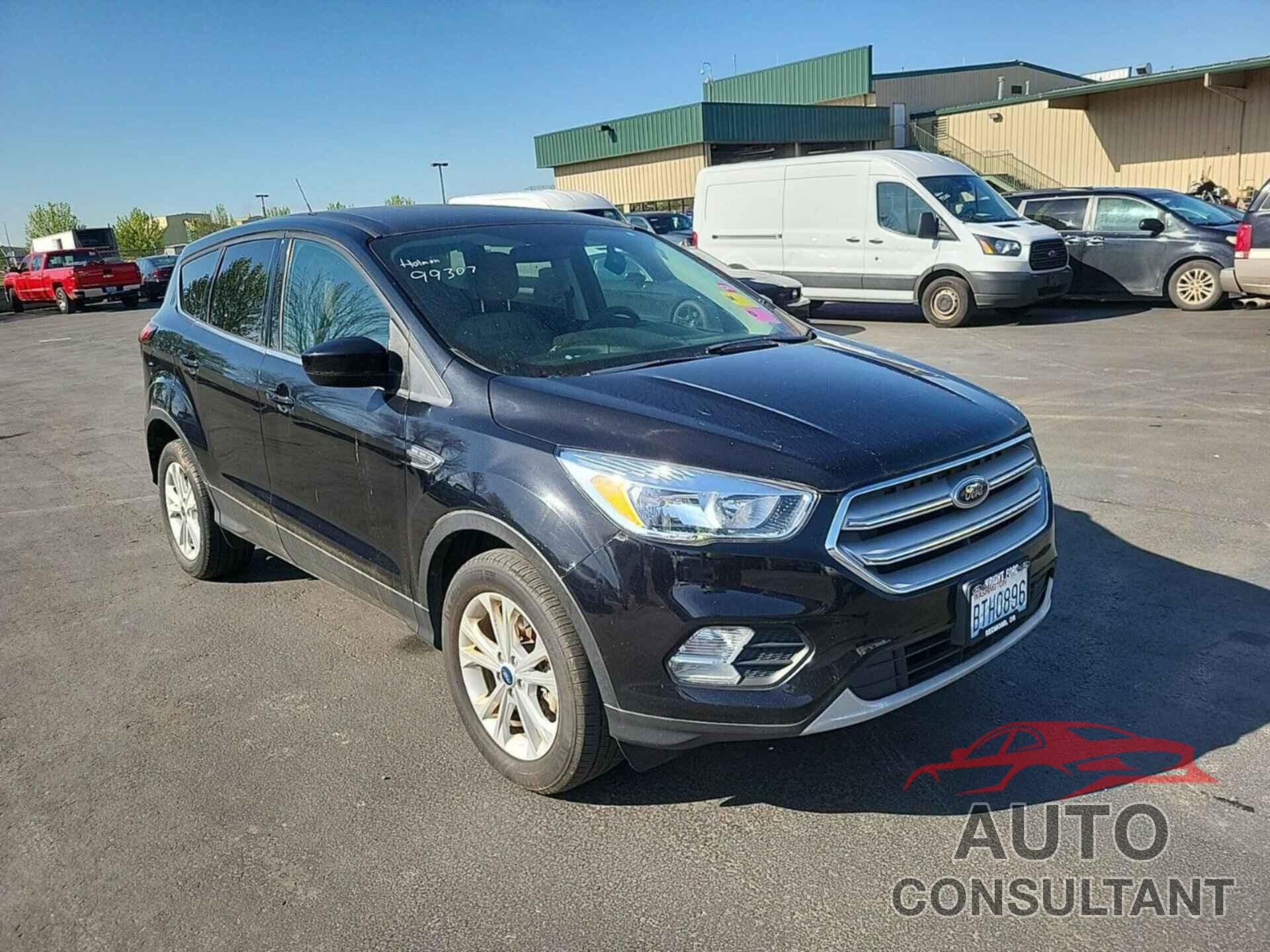 FORD ESCAPE 2019 - 1FMCU9GD6KUB82549