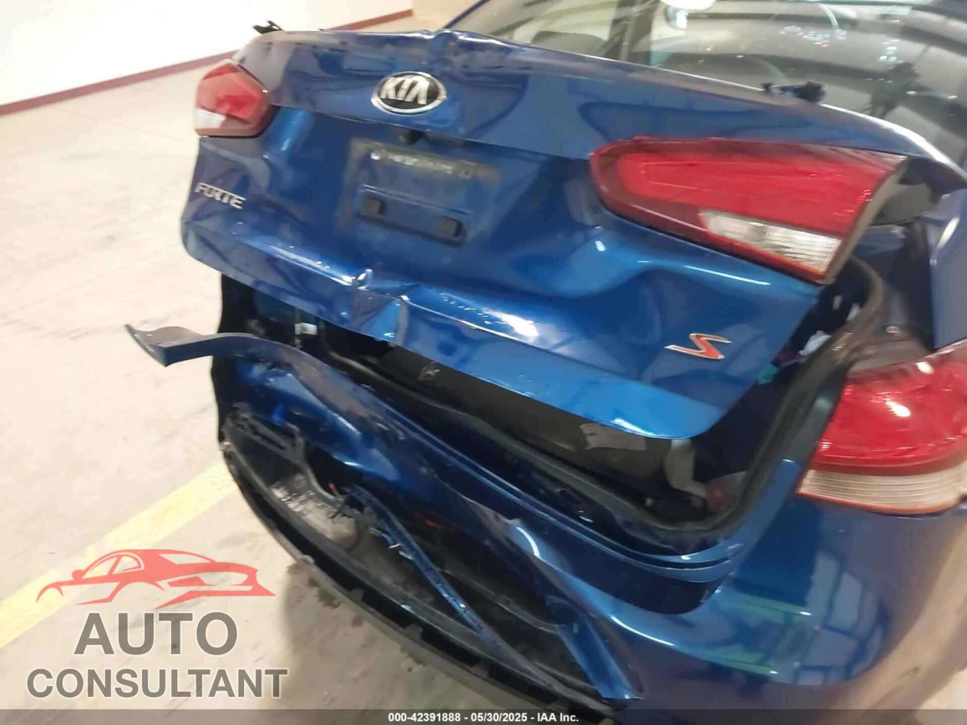 KIA FORTE 2017 - 3KPFL4A74HE112792