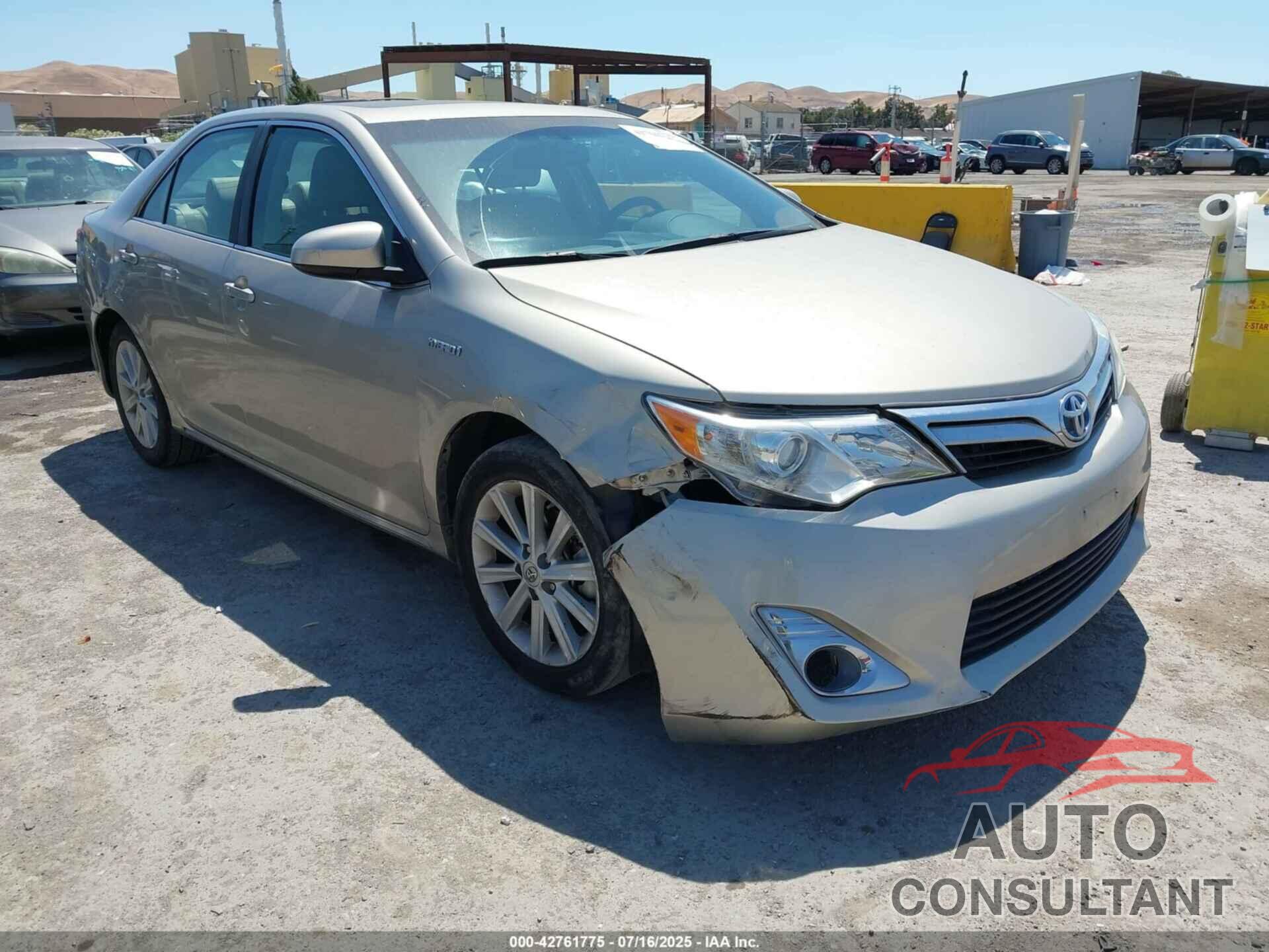 TOYOTA CAMRY HYBRID 2013 - 4T1BD1FK8DU068195
