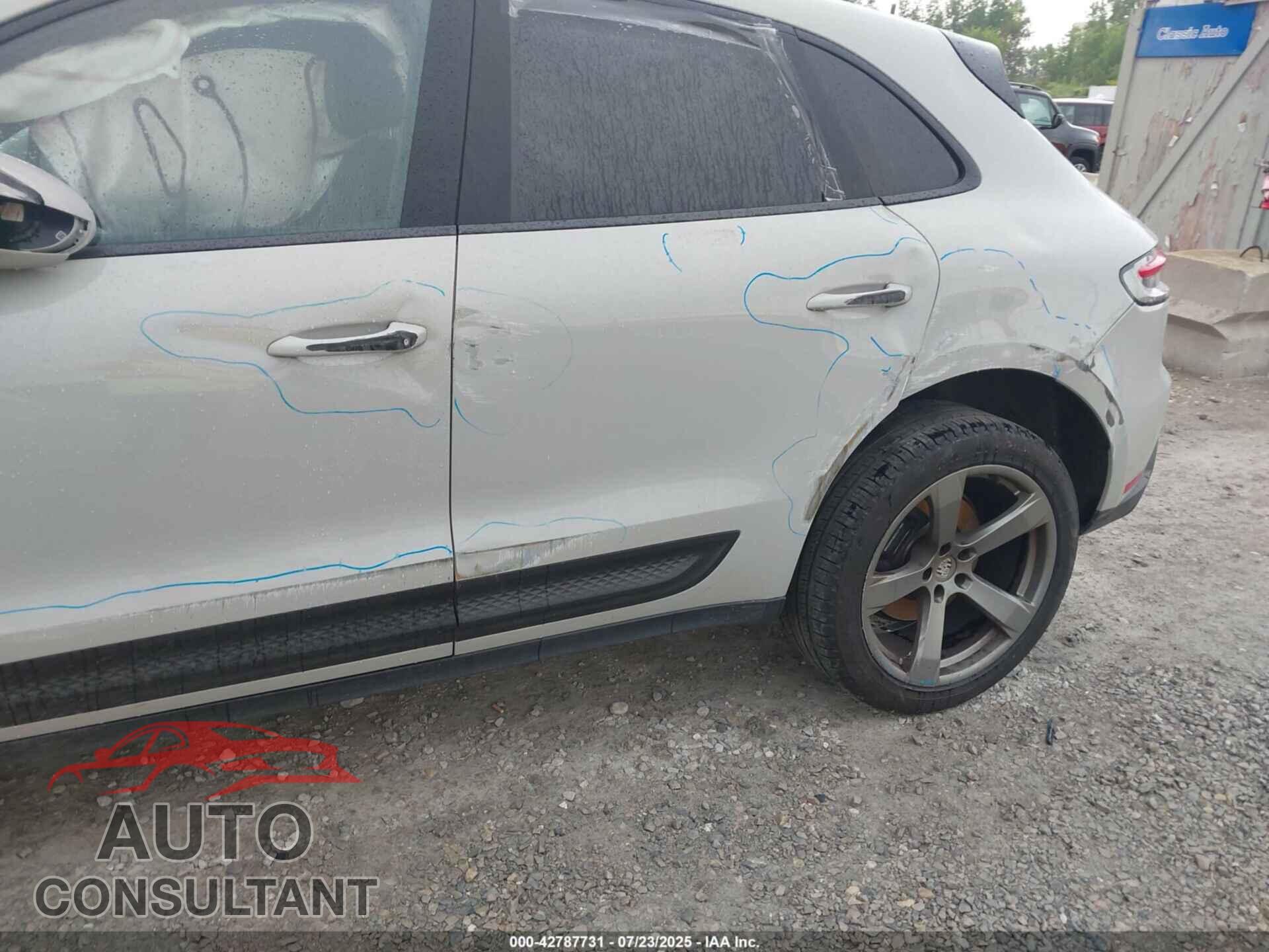 PORSCHE MACAN 2023 - WP1AA2A54PLB21077