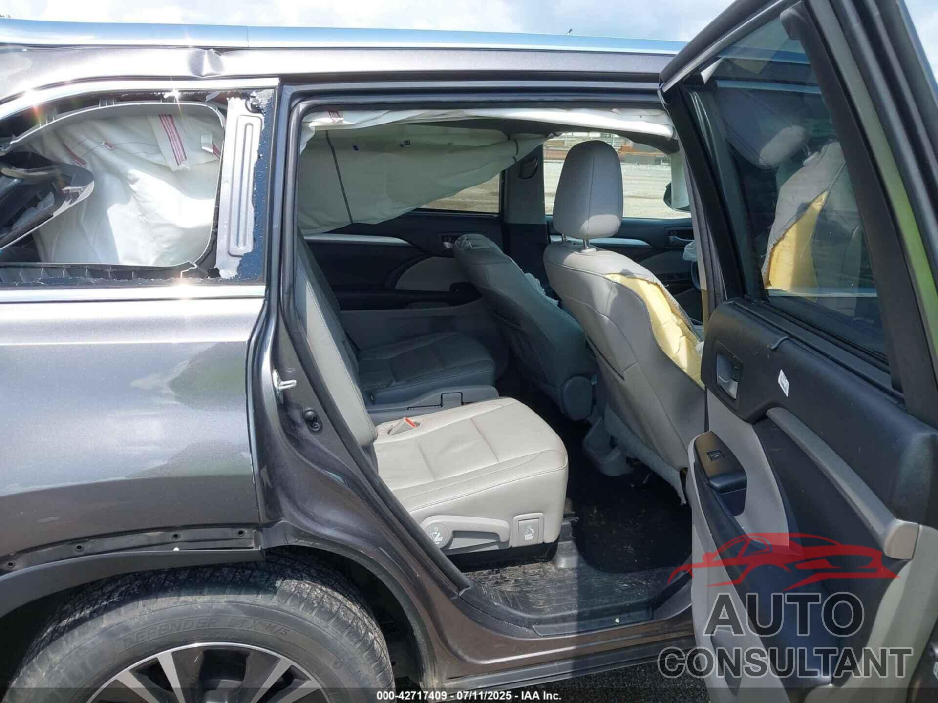 TOYOTA HIGHLANDER 2016 - 5TDKKRFH0GS140982