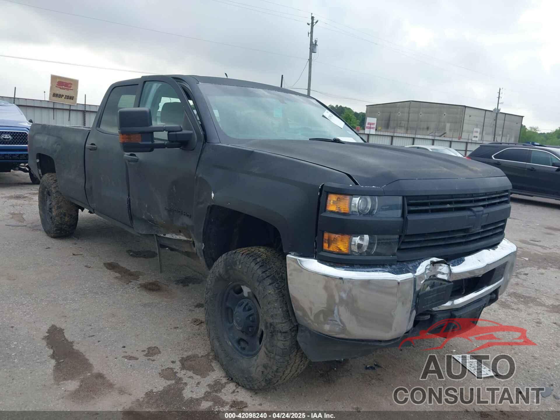 CHEVROLET SILVERADO 2500HD 2018 - 1GC1CUEG0JF262026