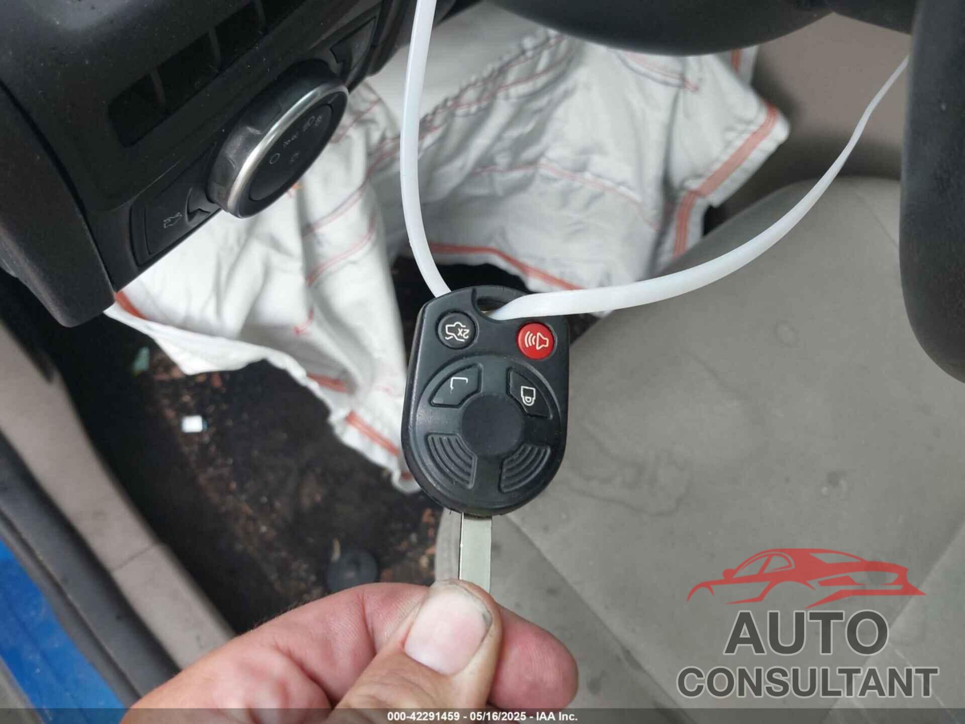 FORD FOCUS 2018 - 1FADP3F20JL214127