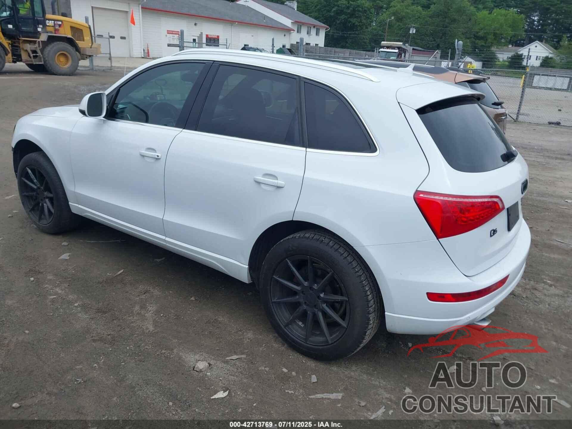 AUDI Q5 2012 - WA1LFAFP0CA139057