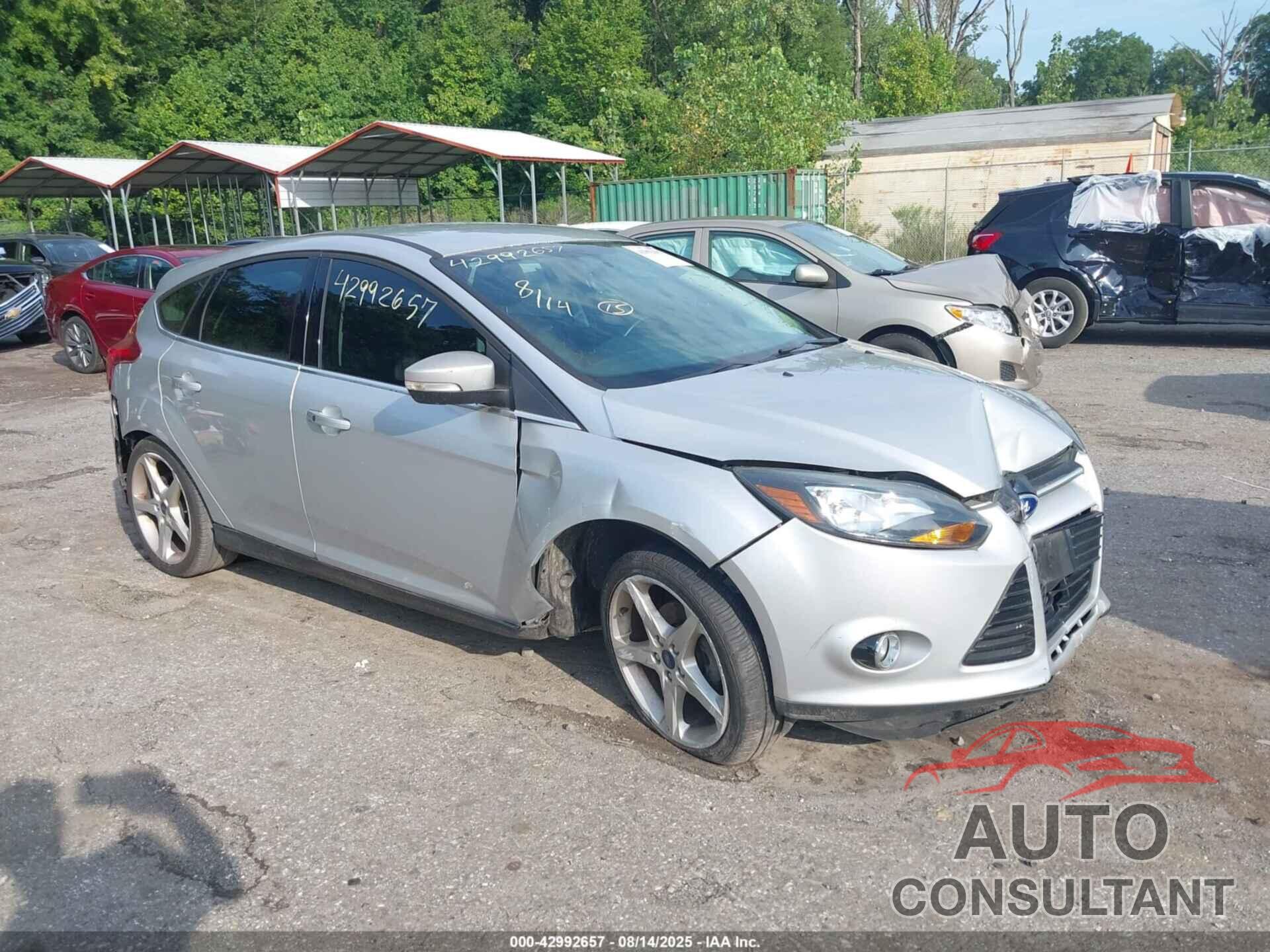FORD FOCUS 2014 - 1FADP3N24EL448326