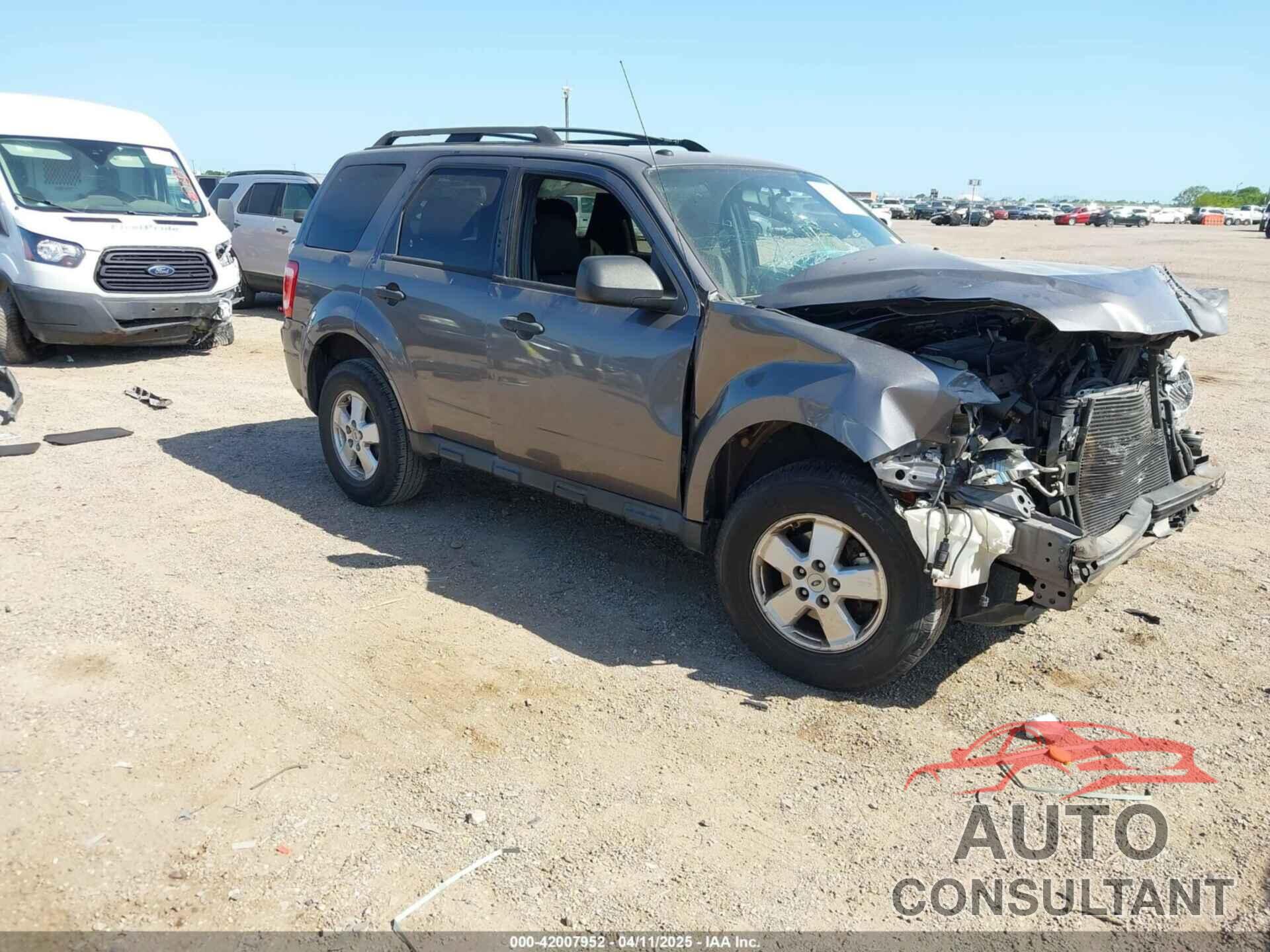 FORD ESCAPE 2011 - 1FMCU0DG1BKB63865
