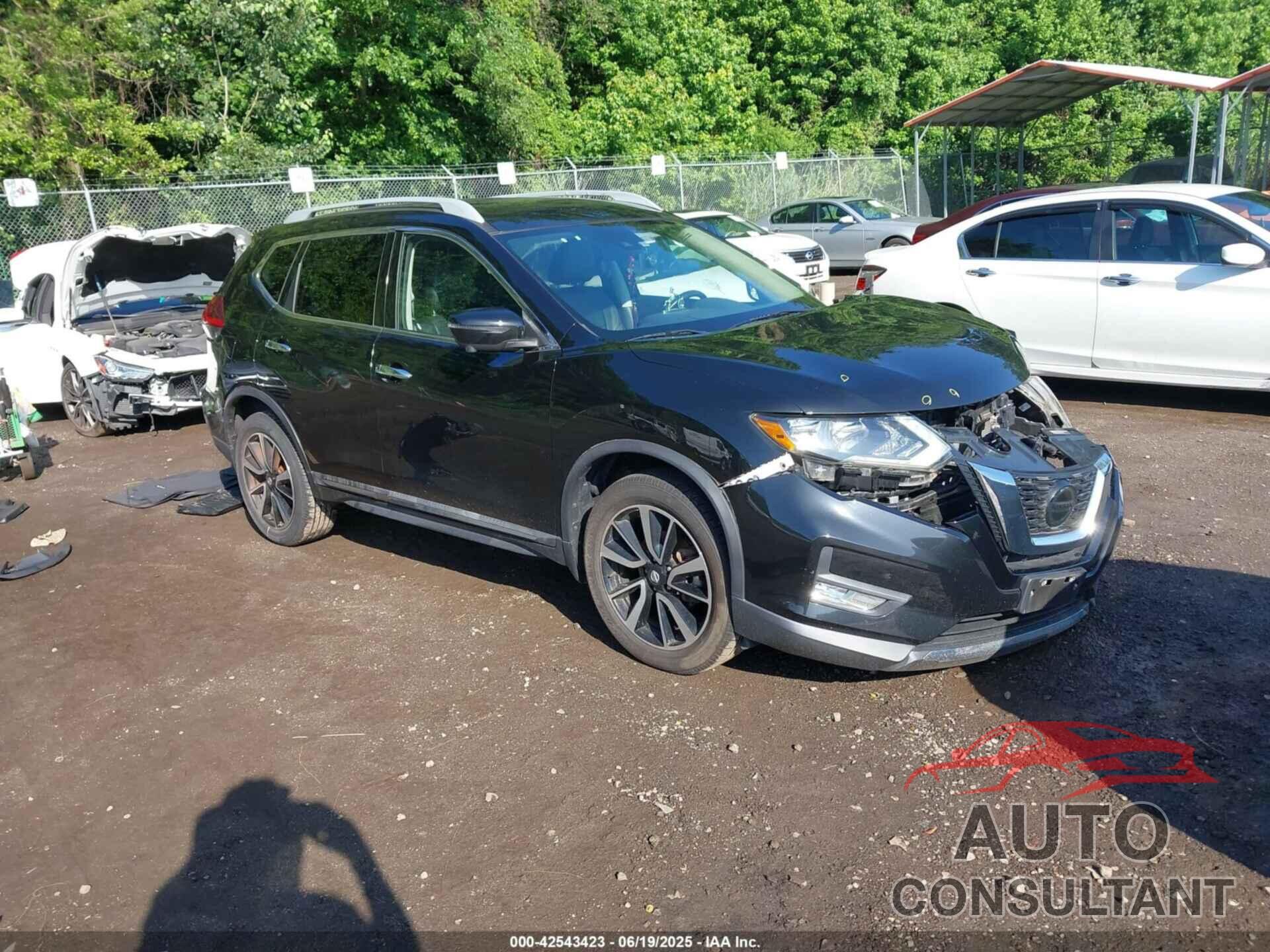 NISSAN ROGUE 2019 - 5N1AT2MV1KC718618