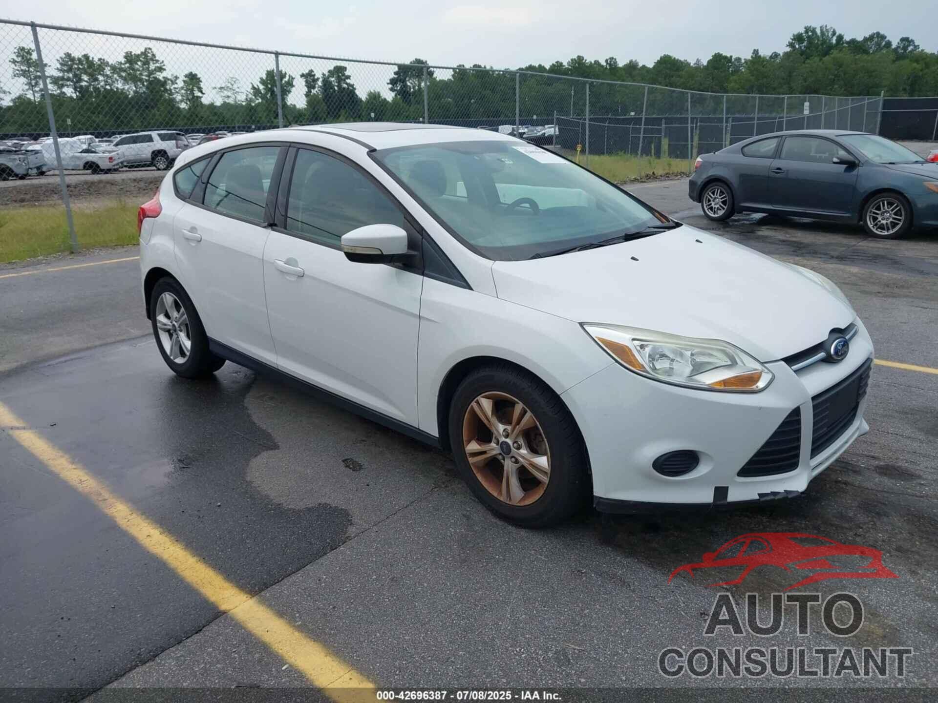 FORD FOCUS 2013 - 1FADP3K28DL203046