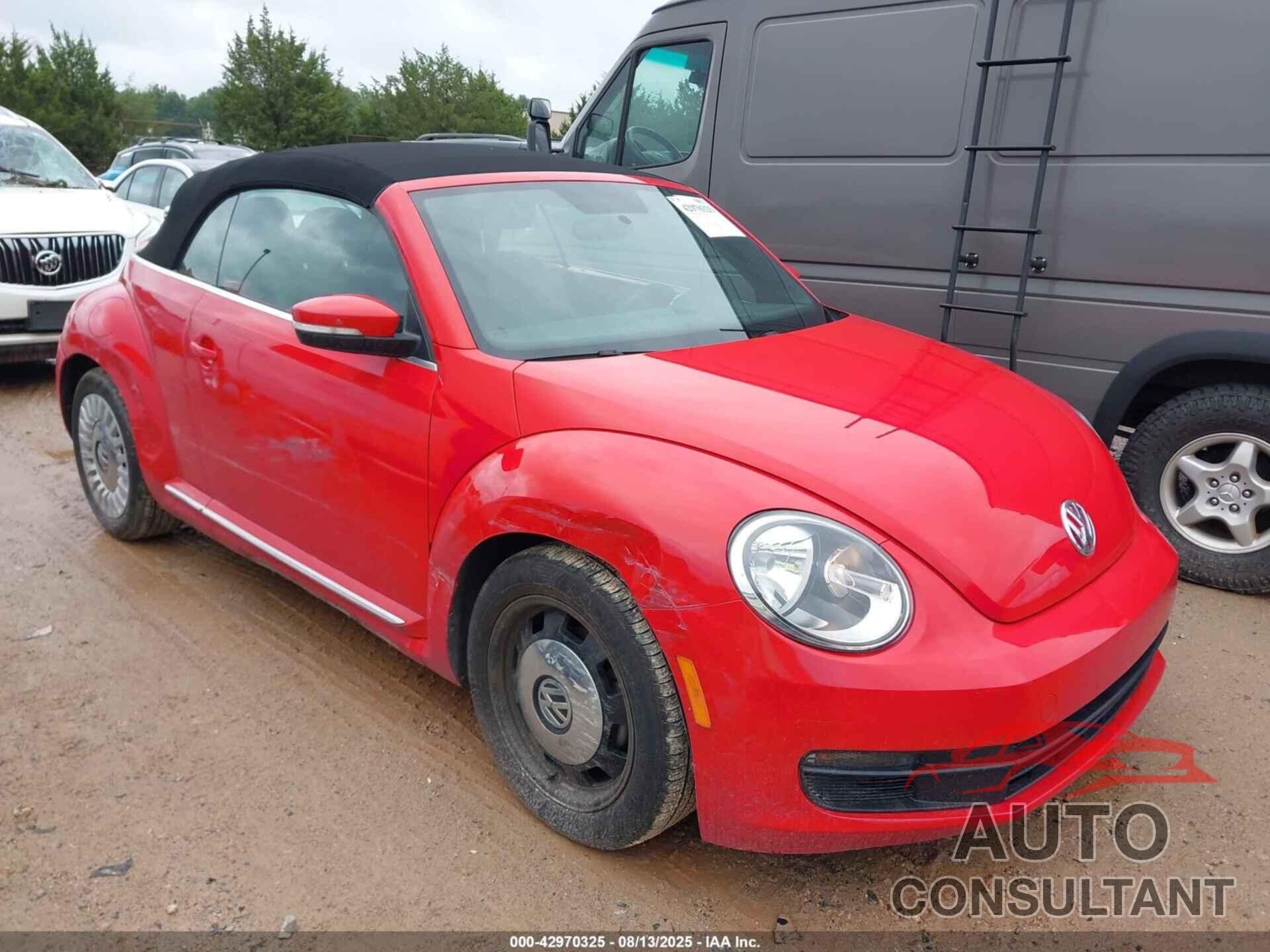 VOLKSWAGEN BEETLE 2013 - 3VW5P7AT3DM827221