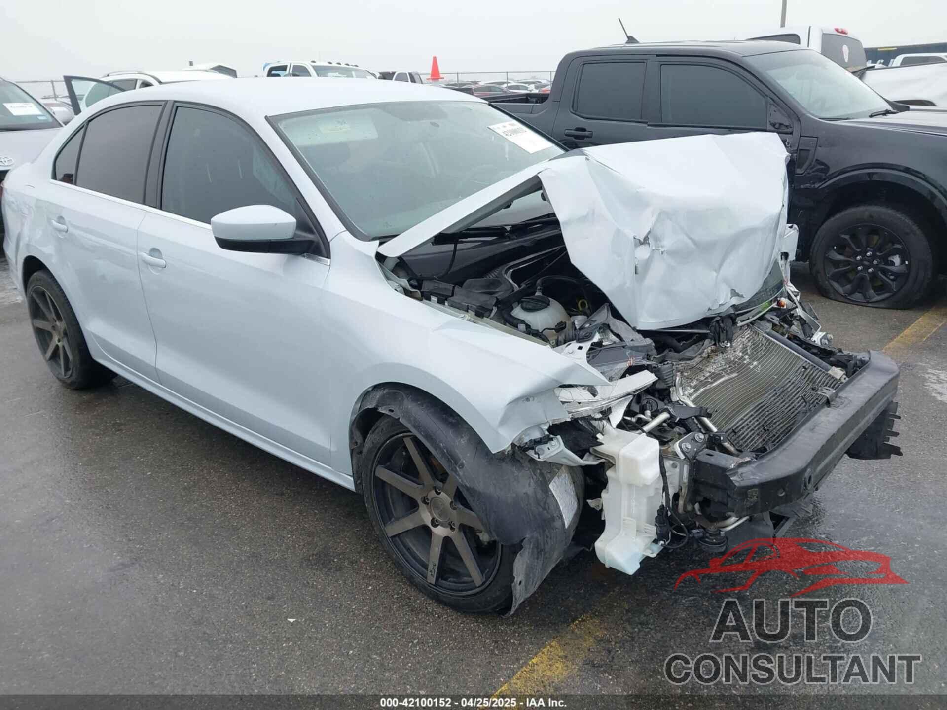 VOLKSWAGEN JETTA 2017 - 3VW167AJXHM381008