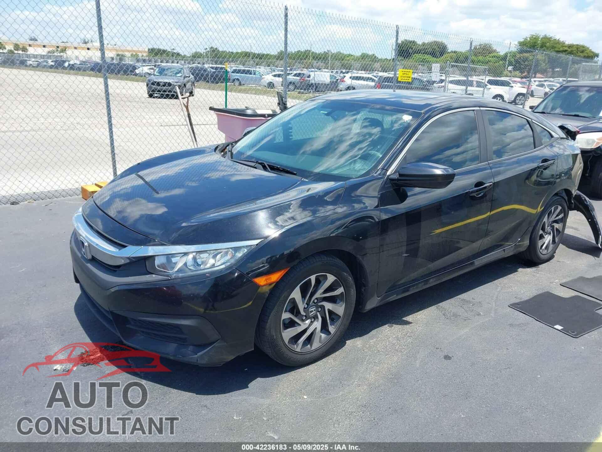 HONDA CIVIC 2017 - 19XFC2F73HE027892