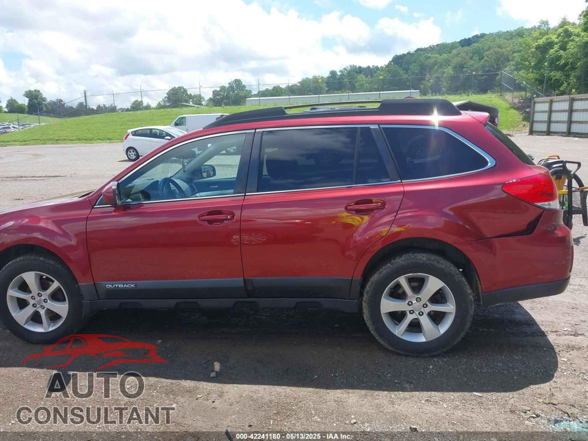 SUBARU OUTBACK 2014 - 4S4BRCCC8E3235527