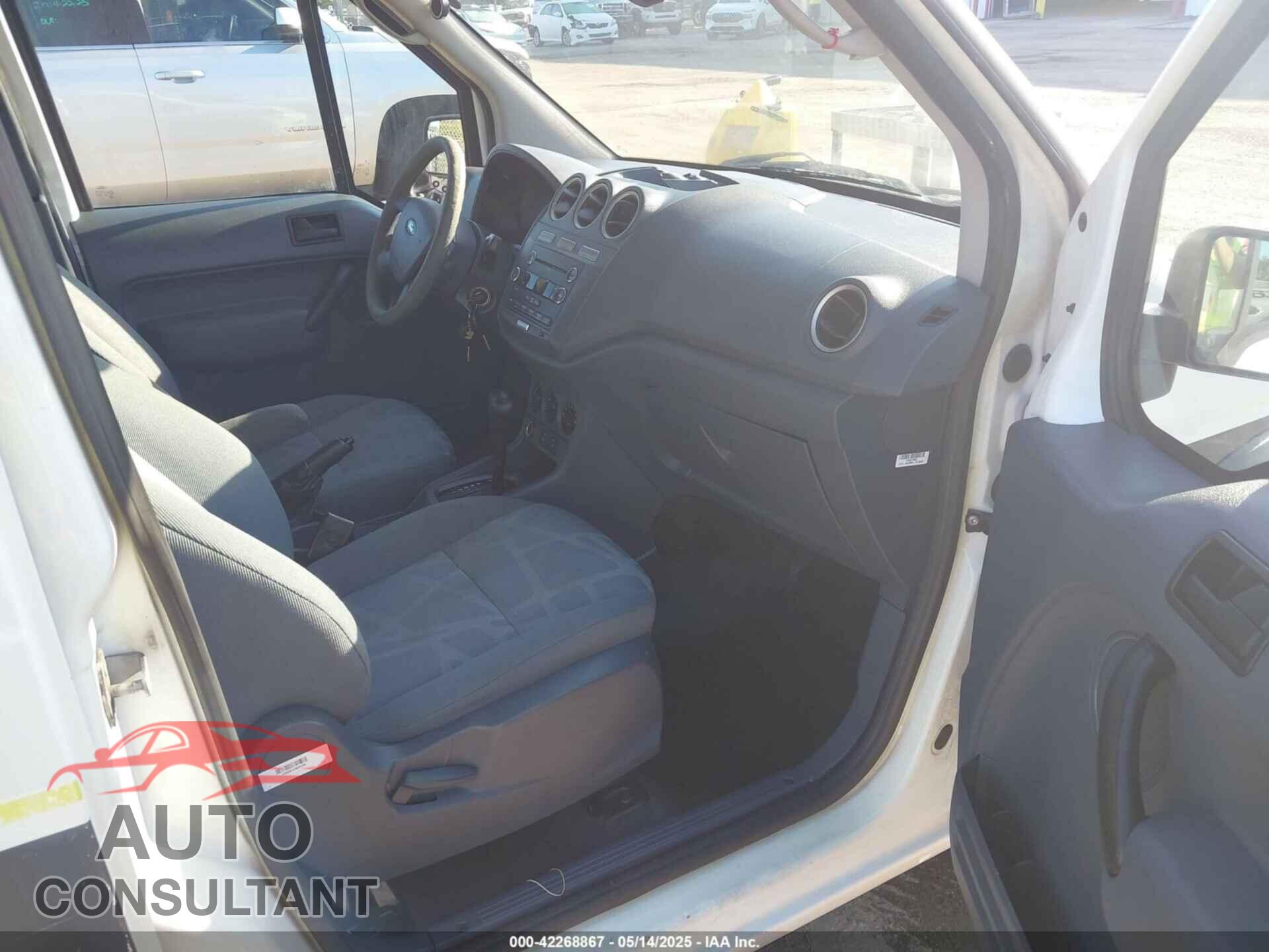 FORD TRANSIT CONNECT 2013 - NM0LS7DN7DT169634