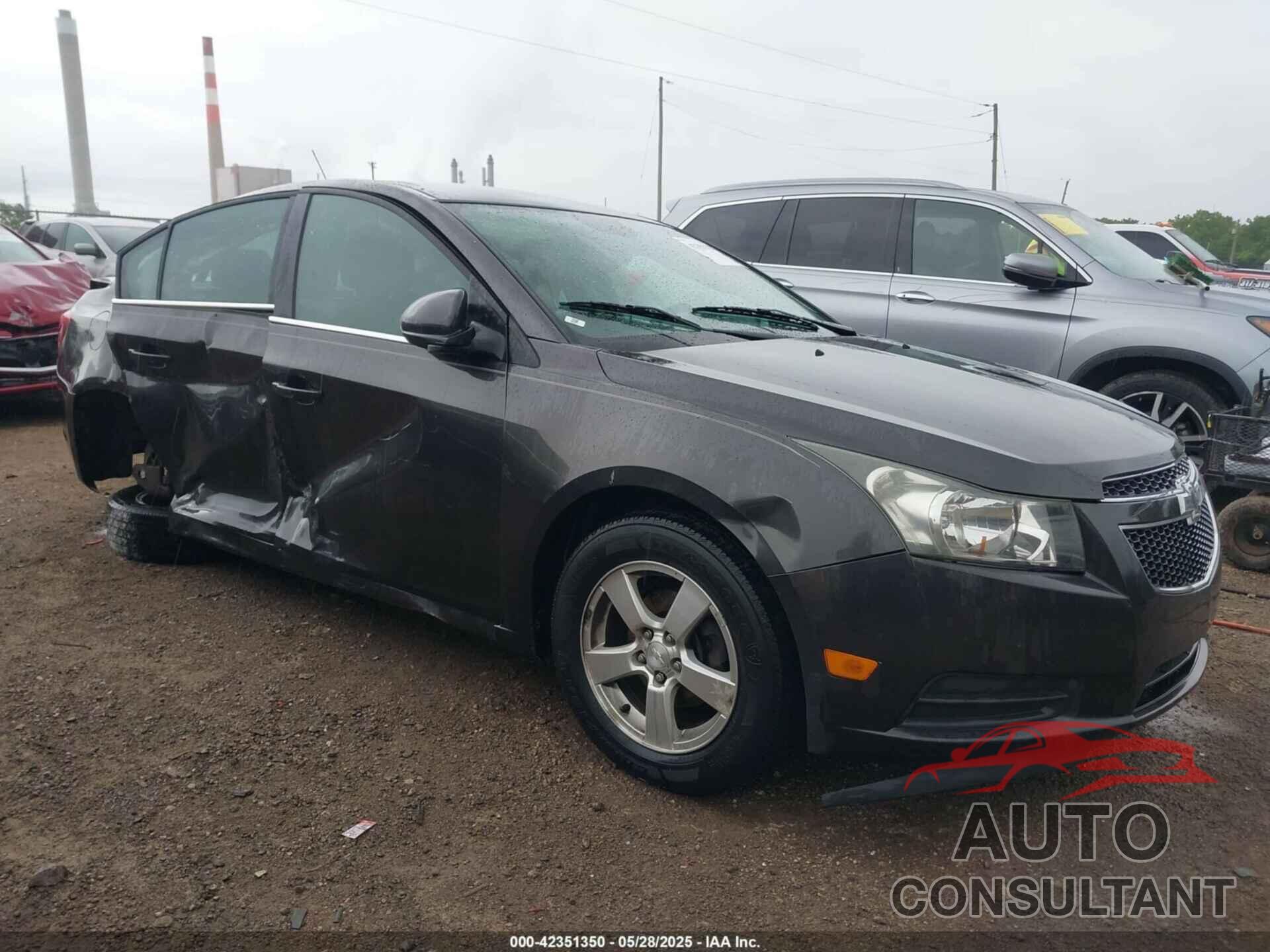 CHEVROLET CRUZE 2014 - 1G1PC5SB7E7286275