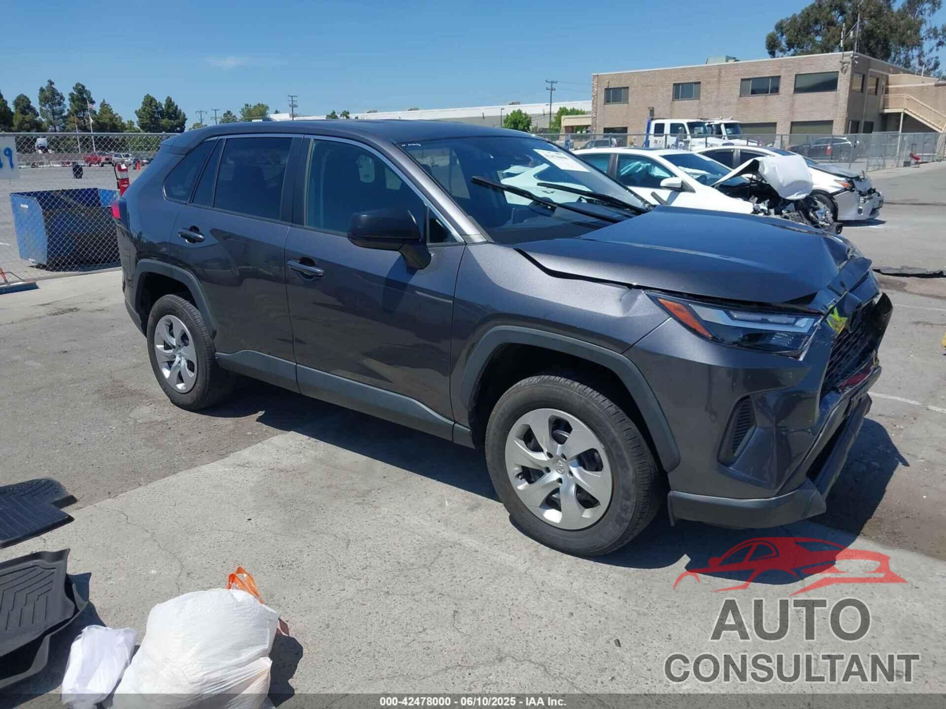 TOYOTA RAV4 2023 - 2T3F1RFVXPC347423