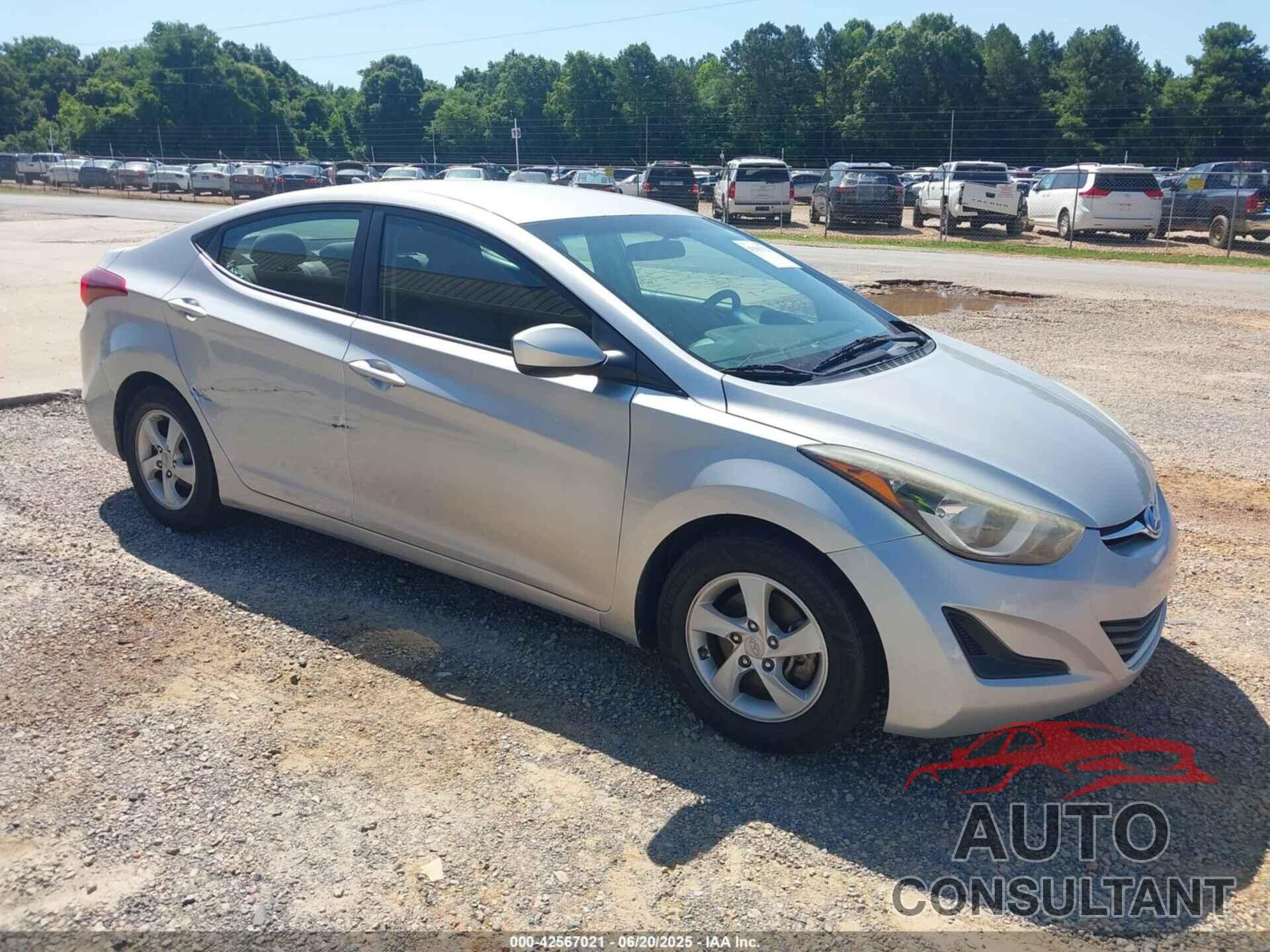 HYUNDAI ELANTRA 2015 - 5NPDH4AE1FH631203