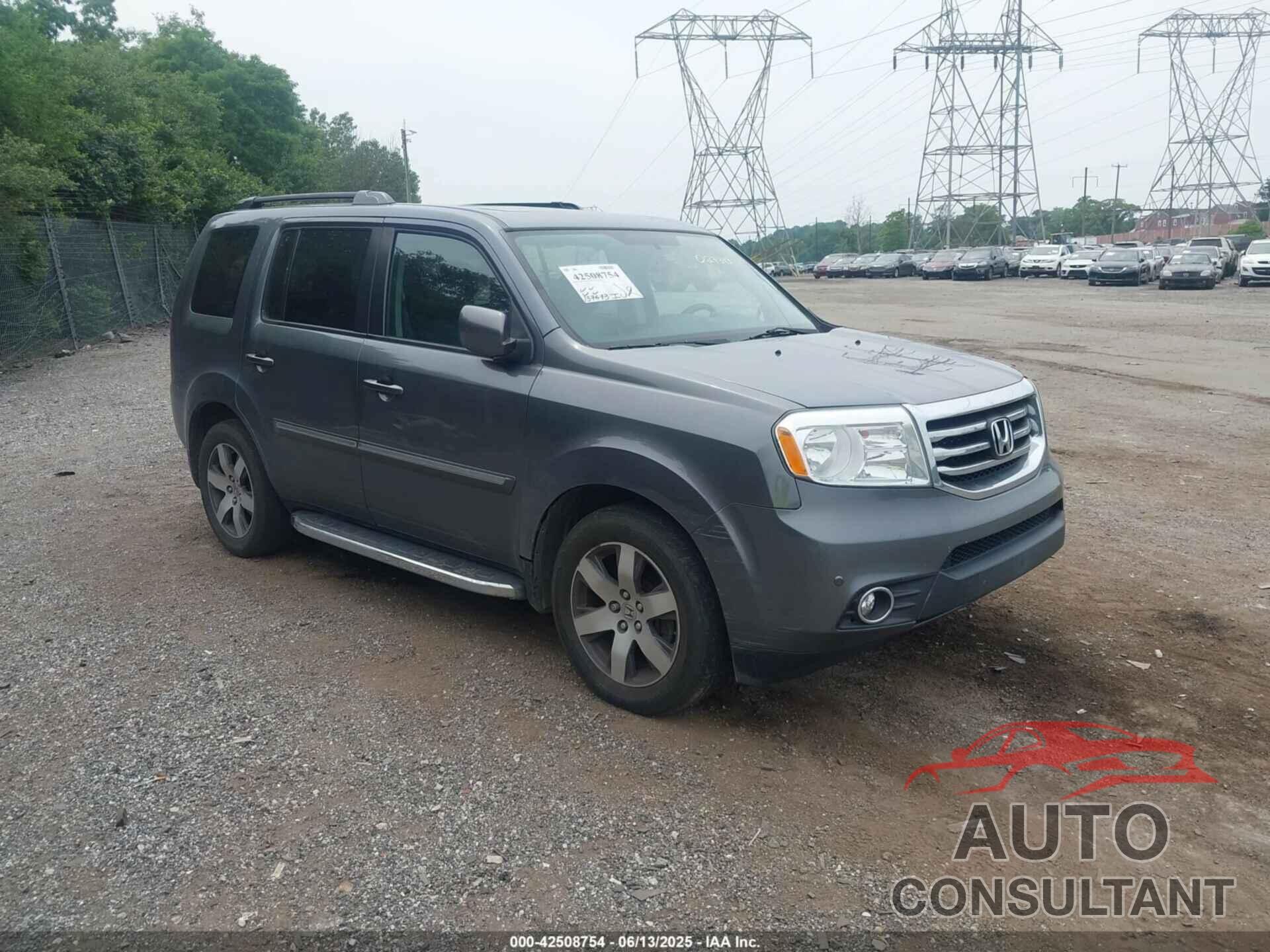 HONDA PILOT 2013 - 5FNYF4H95DB027343