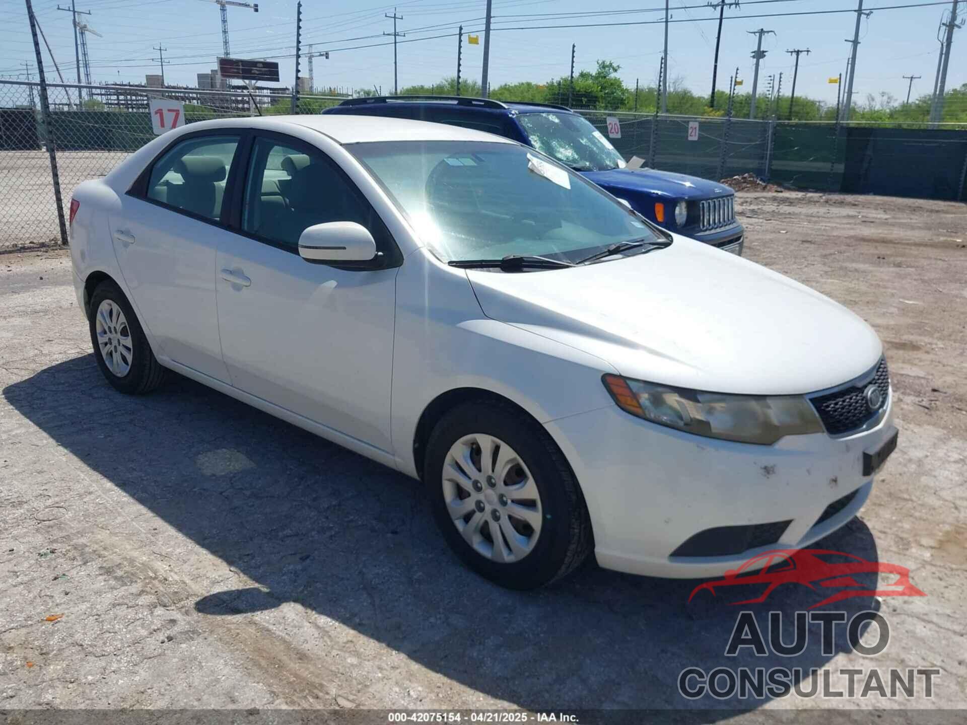KIA FORTE 2013 - KNAFU4A23D5726320