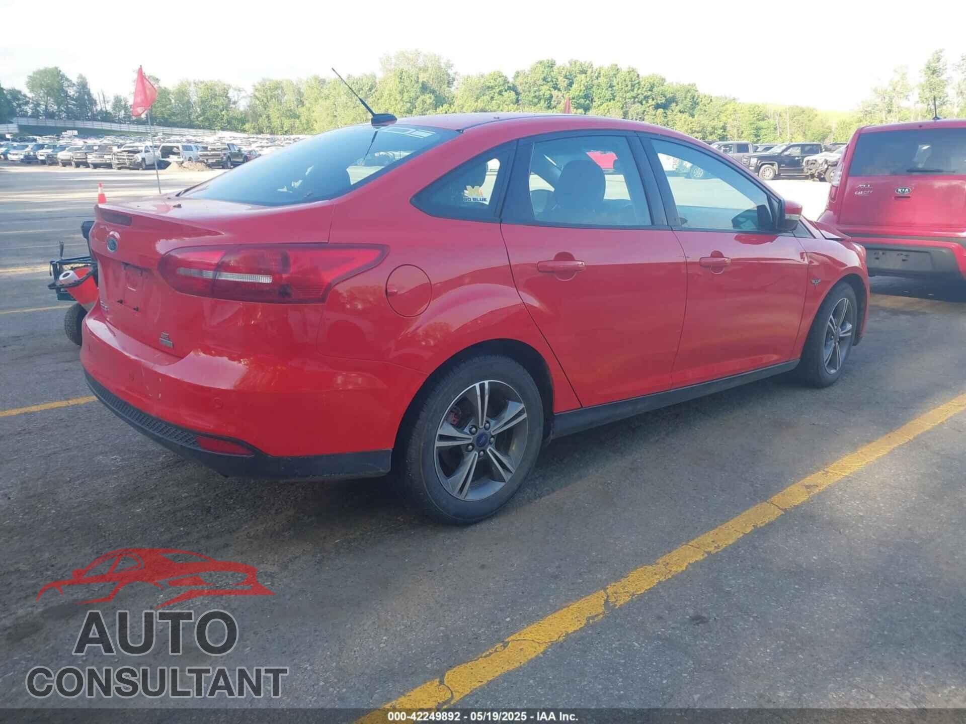 FORD FOCUS 2016 - 1FADP3FE1GL378019